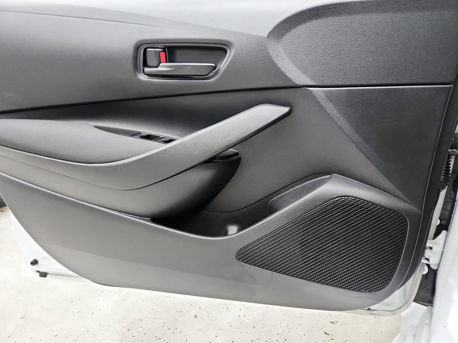 Thumbnail: 2025 Toyota Corolla - 12