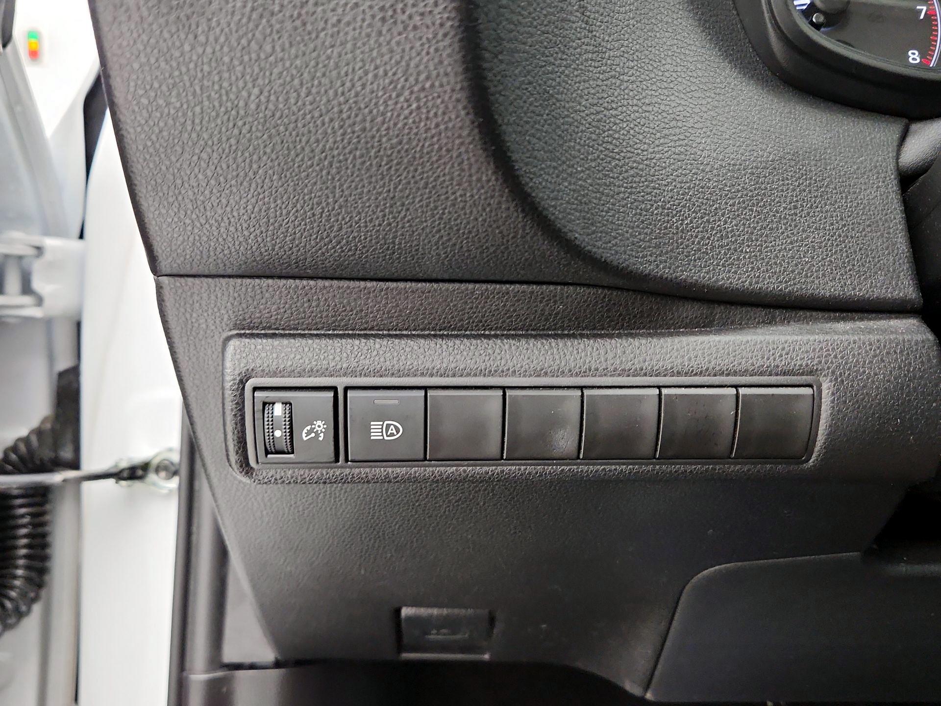 Thumbnail: 2025 Toyota Corolla - 13