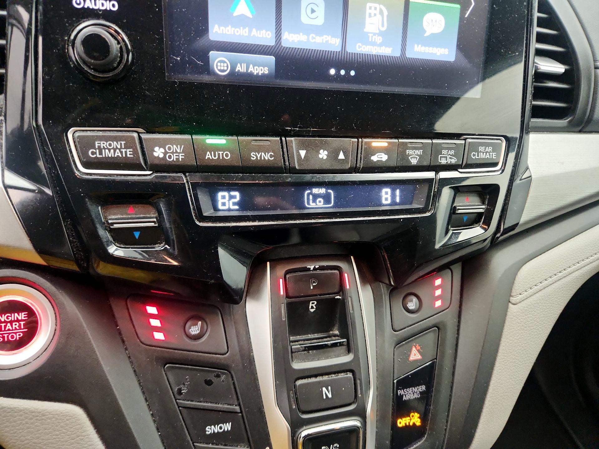 Thumbnail: 2018 Honda Odyssey - 16