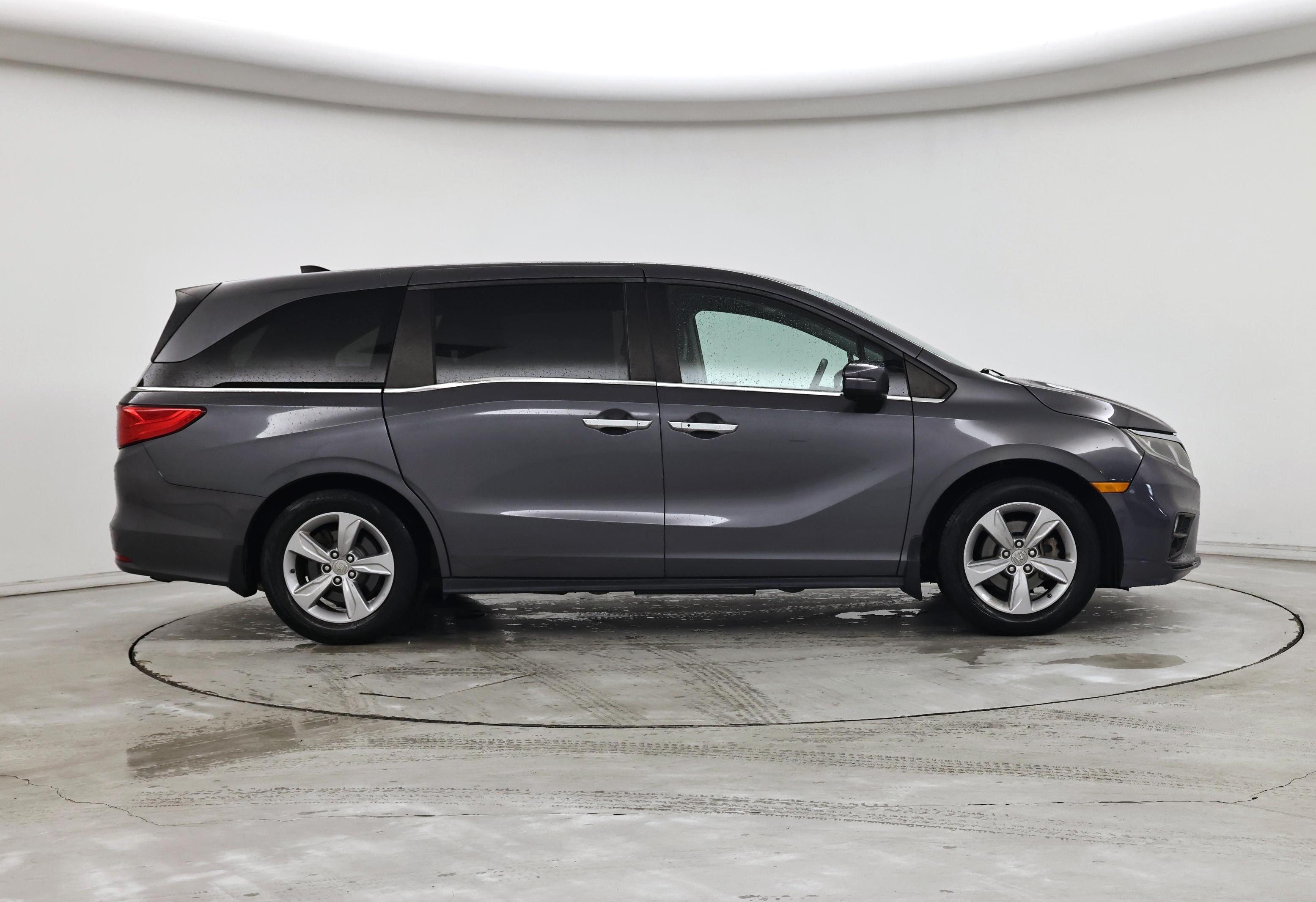 Thumbnail: 2018 Honda Odyssey - 7