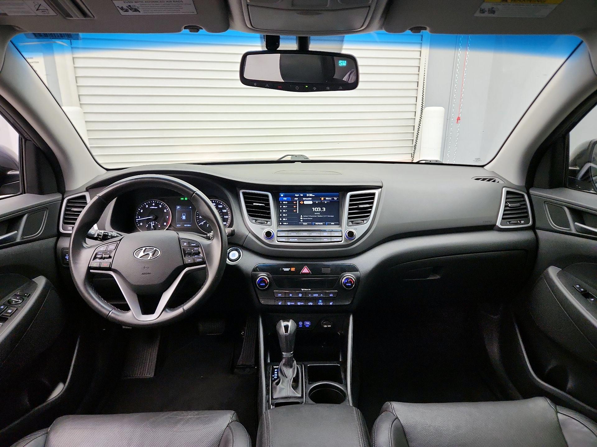Thumbnail: 2016 Hyundai Tucson - 9