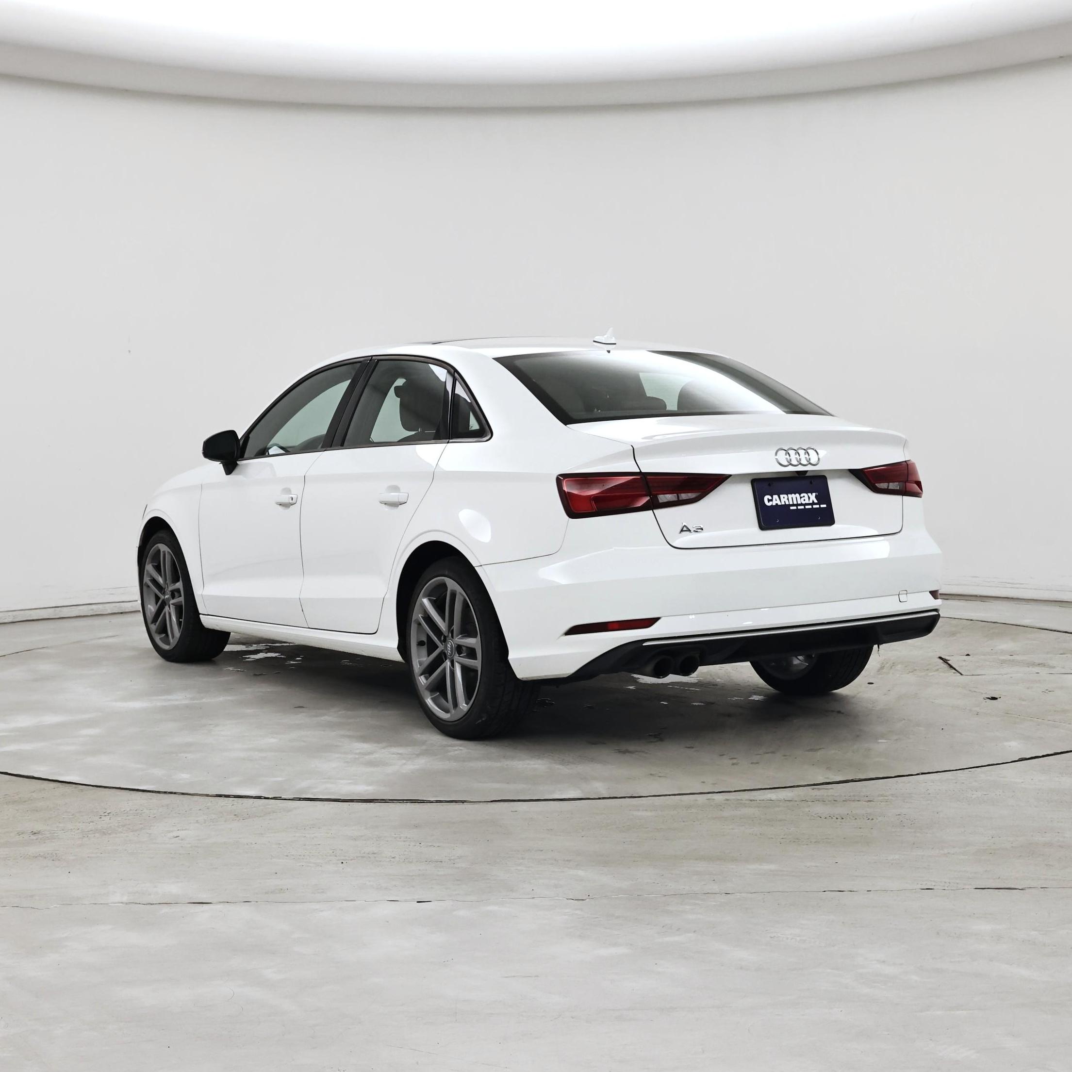 Thumbnail: 2017 Audi A3 - 2
