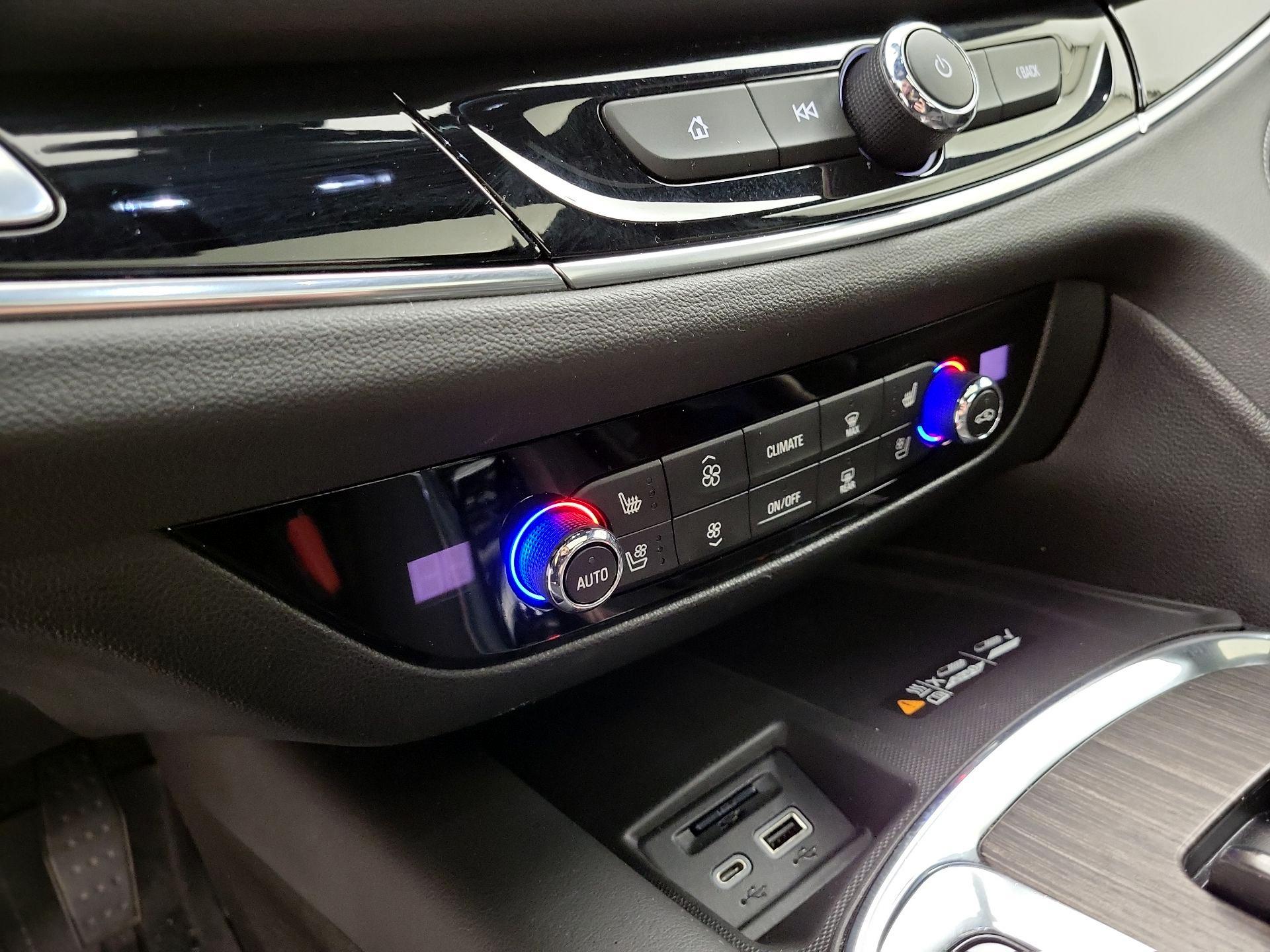 Thumbnail: 2023 Buick Enclave - 17