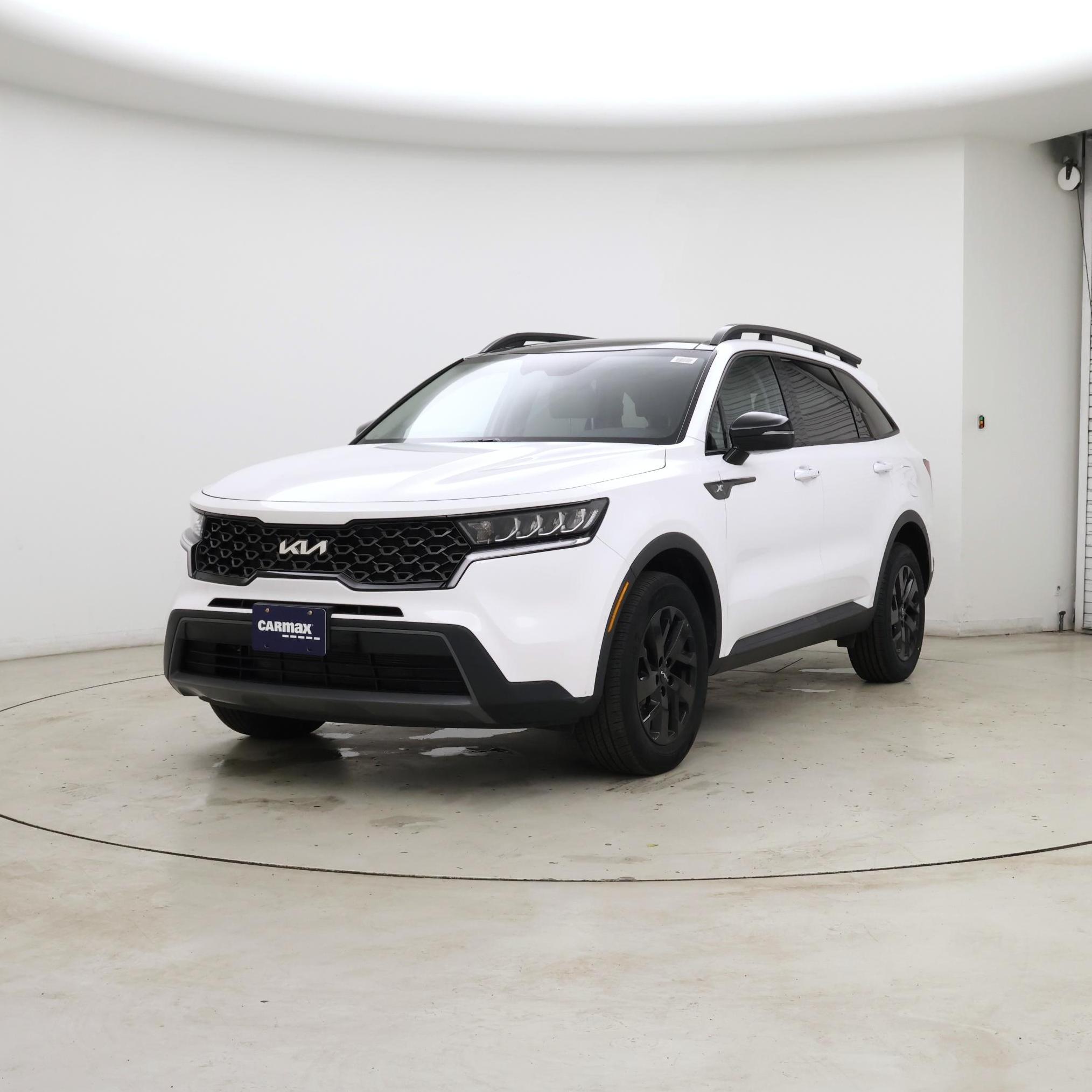 Thumbnail: 2023 Kia Sorento - 4