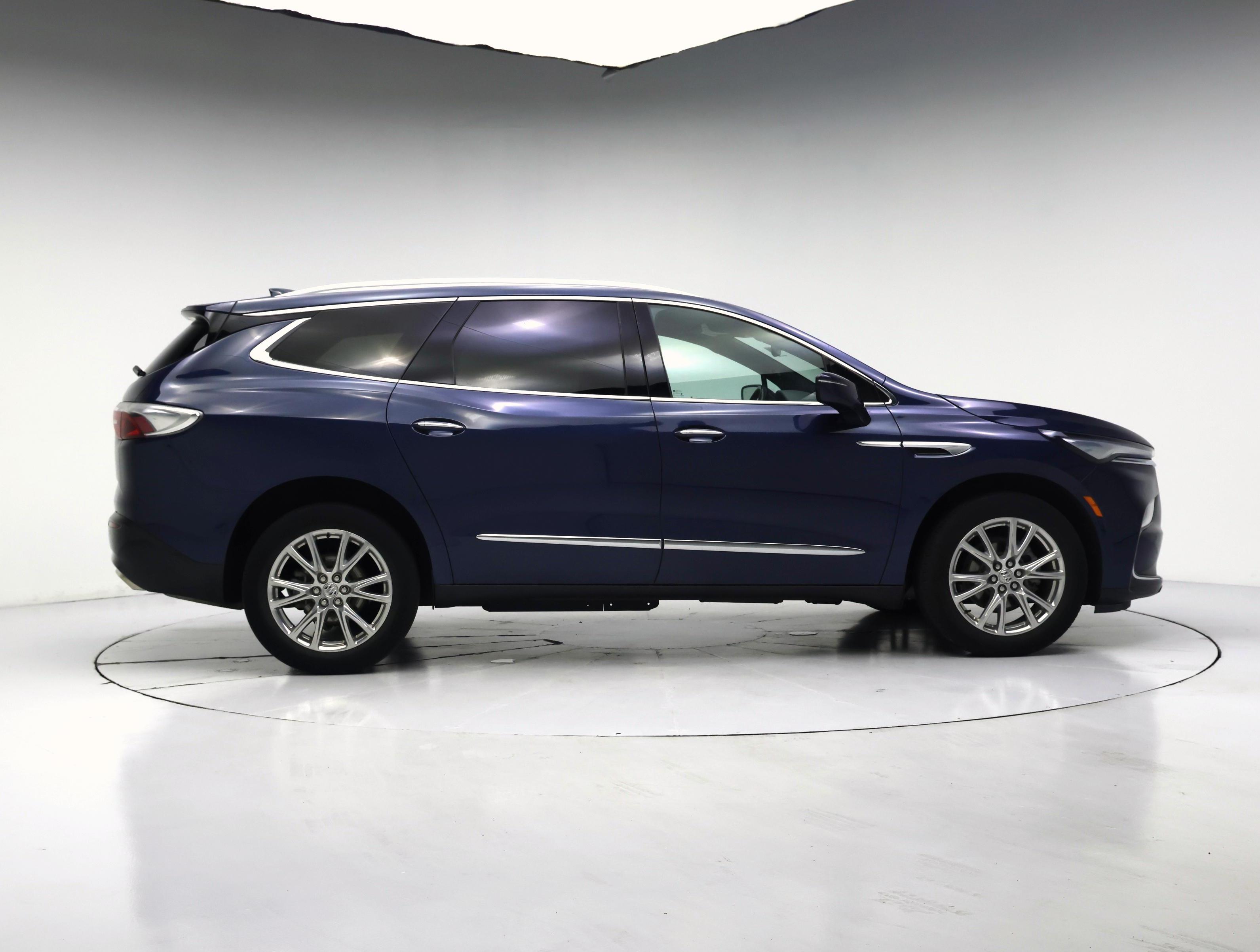 Thumbnail: 2023 Buick Enclave - 7