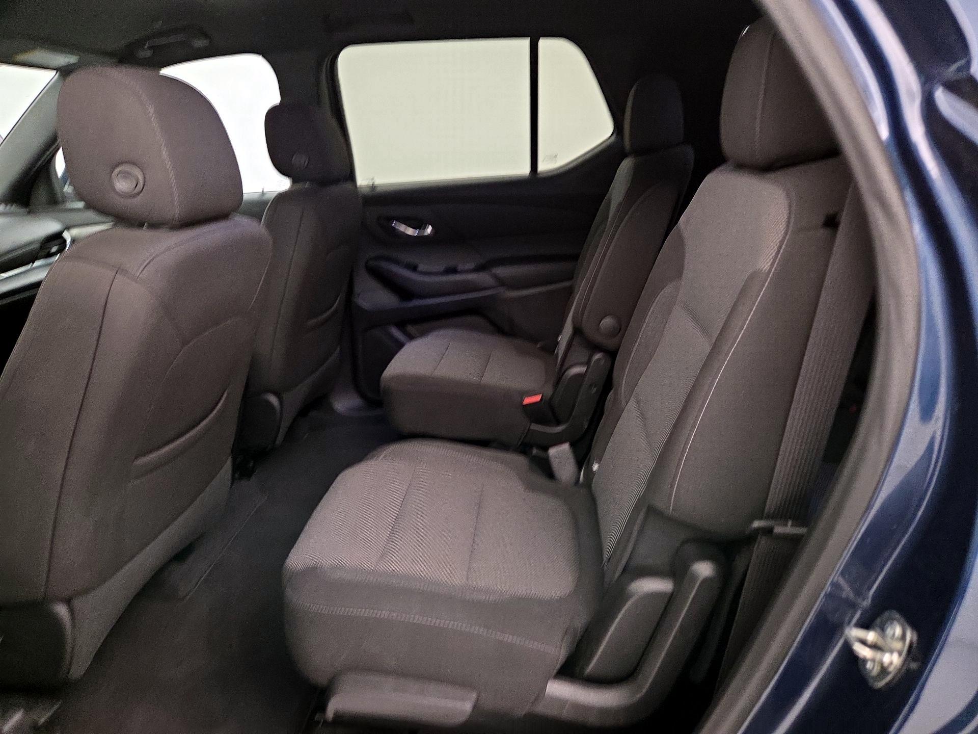 Thumbnail: 2023 Chevrolet Traverse - 19