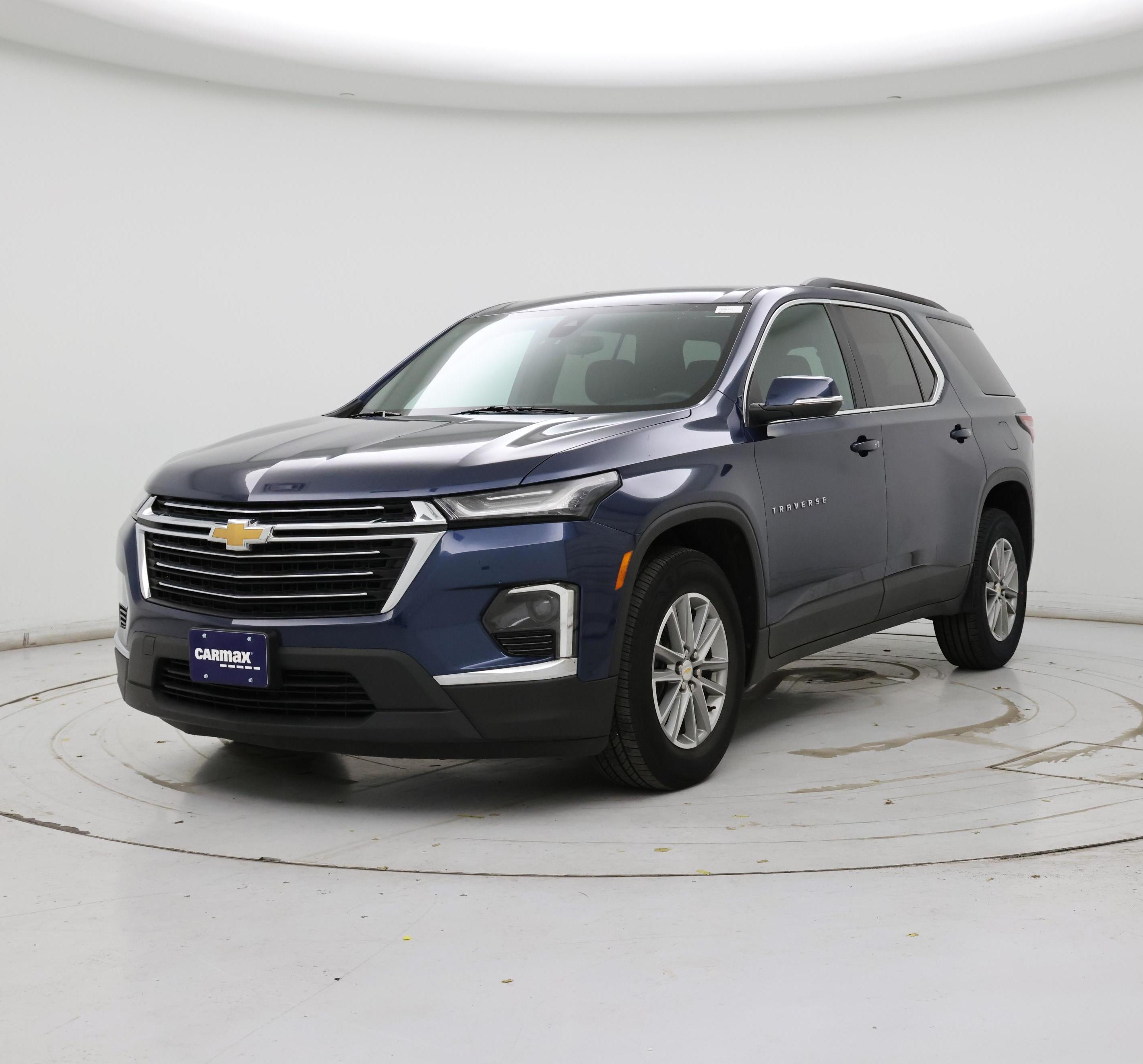 Thumbnail: 2023 Chevrolet Traverse - 4