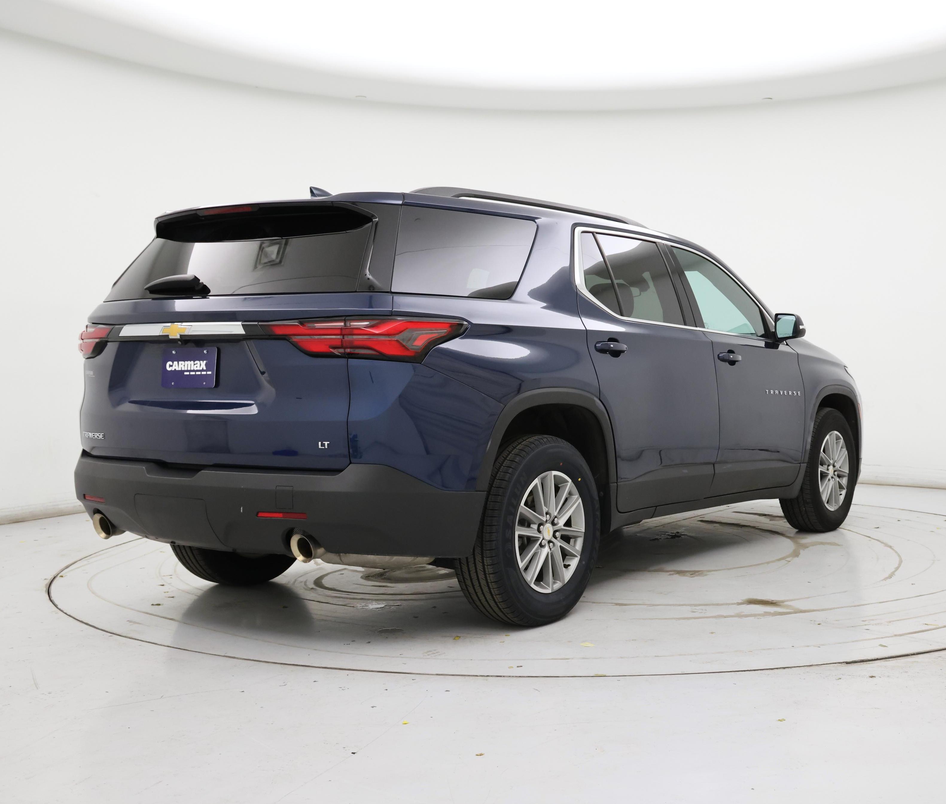 Thumbnail: 2023 Chevrolet Traverse - 8