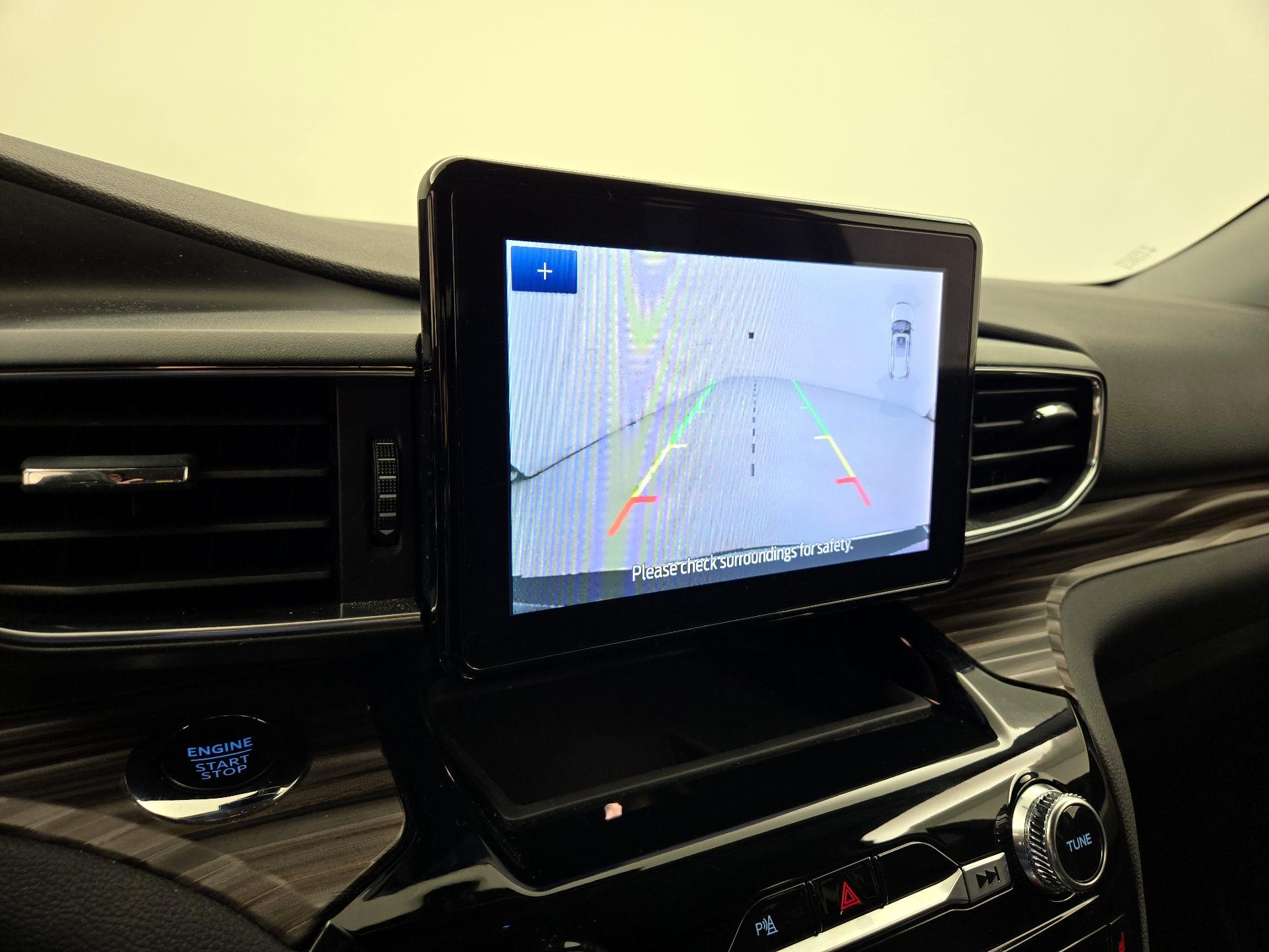 Thumbnail: 2023 Ford Explorer - 15