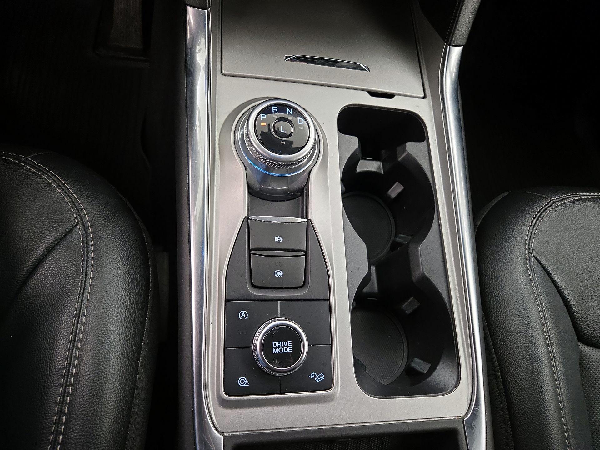 Thumbnail: 2023 Ford Explorer - 18