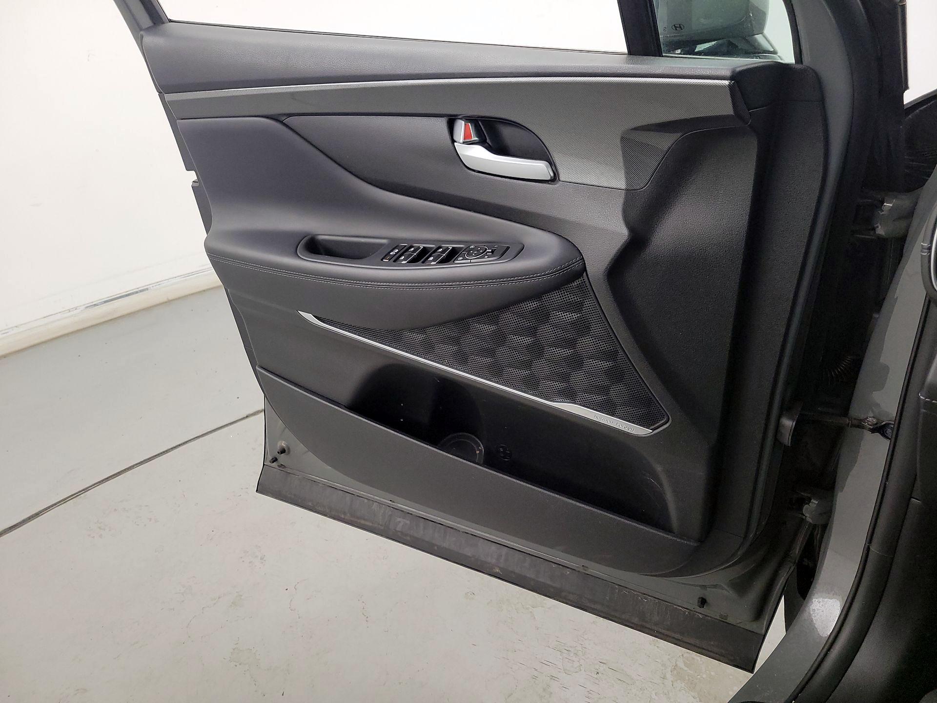 Thumbnail: 2023 Hyundai Santa Fe - 12