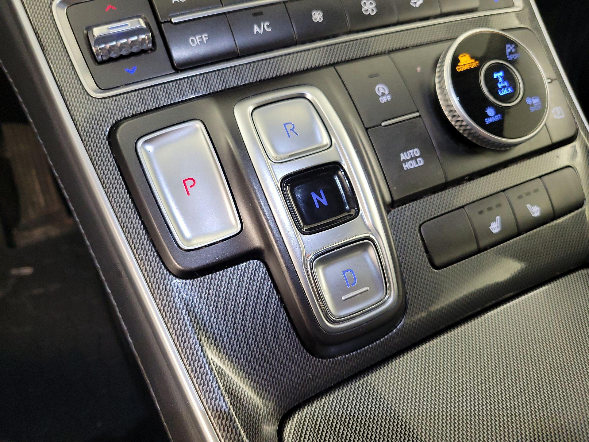 Thumbnail: 2023 Hyundai Santa Fe - 18