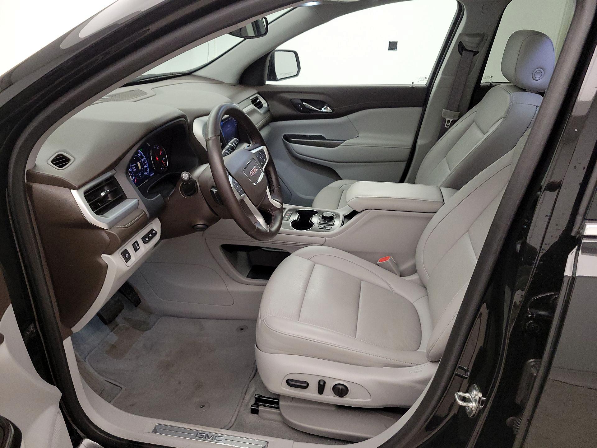 Thumbnail: 2023 GMC Acadia - 11