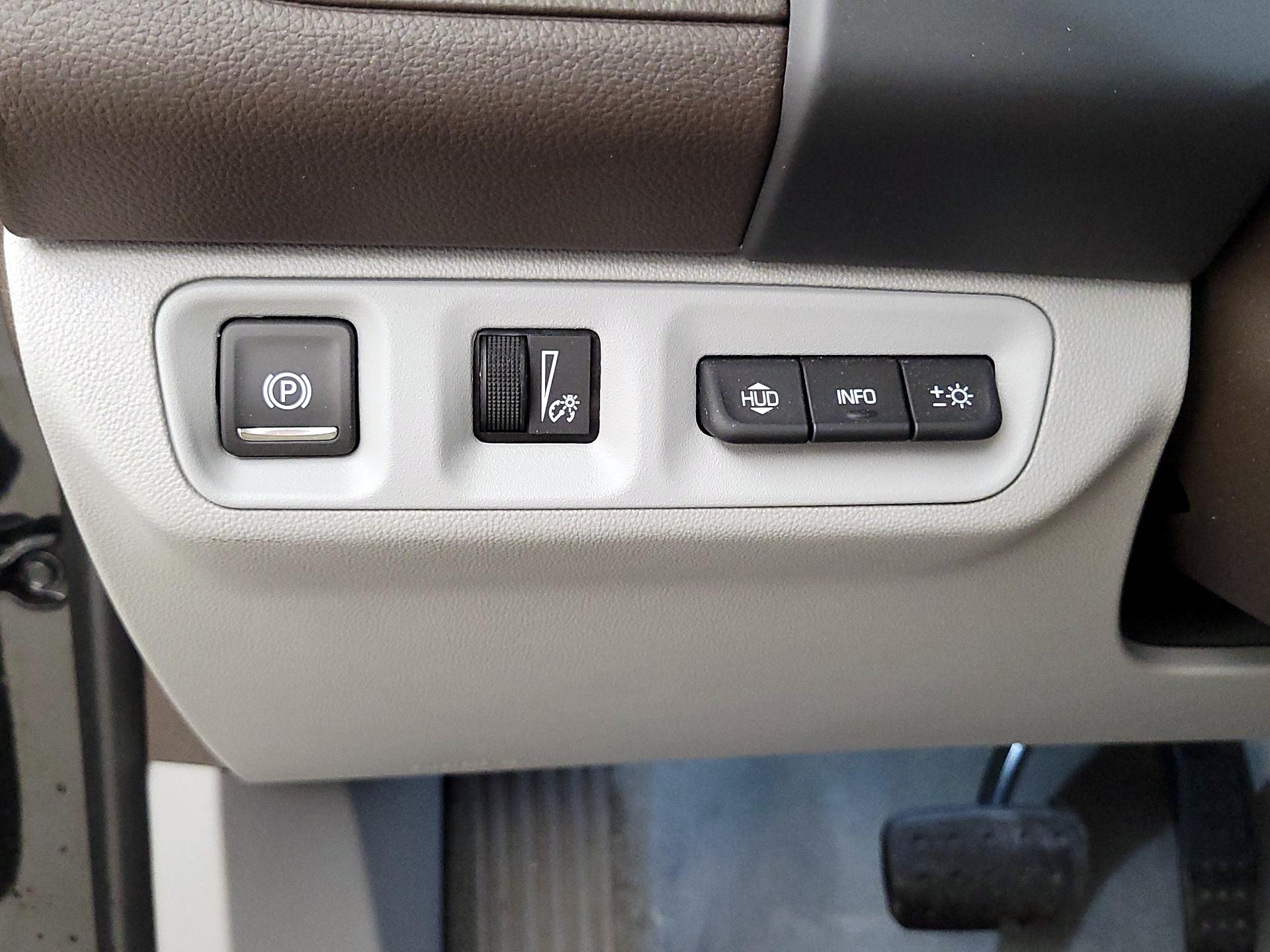 Thumbnail: 2023 GMC Acadia - 13