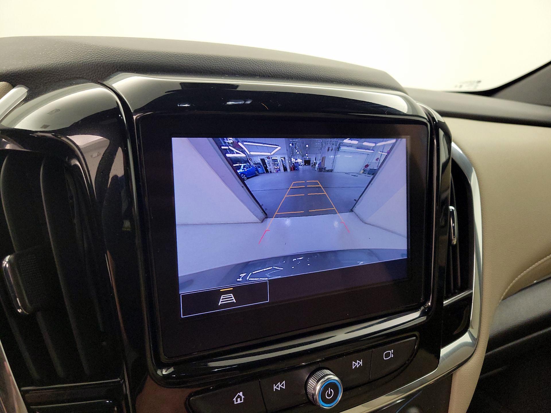 Thumbnail: 2023 Chevrolet Traverse - 15