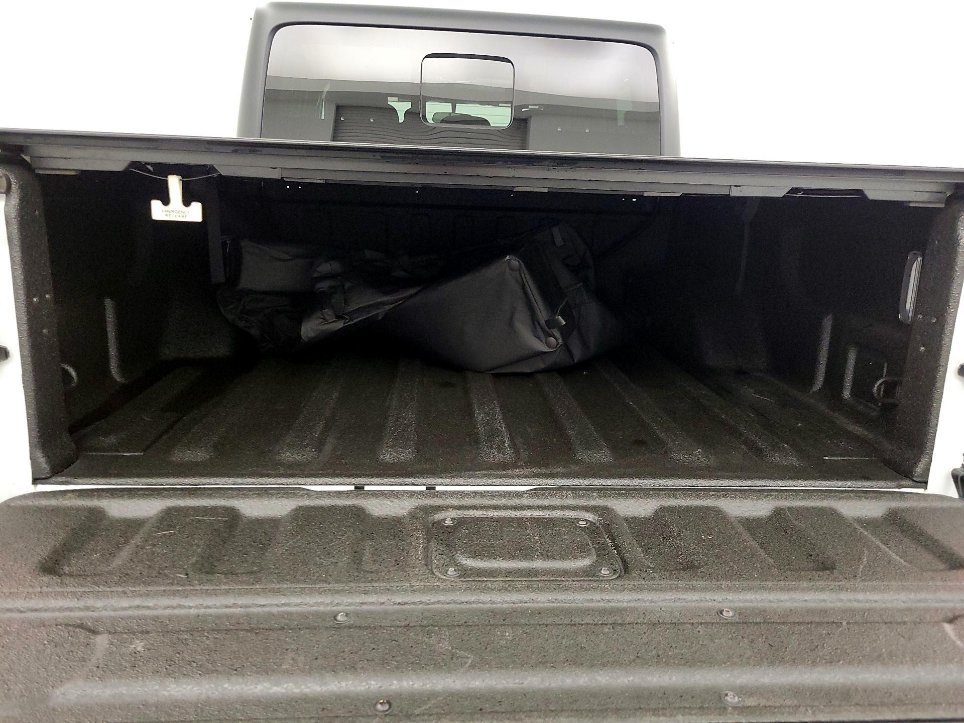 Thumbnail: 2022 Jeep Gladiator - 20