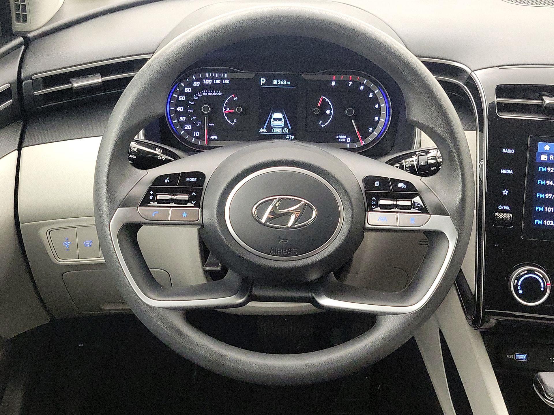 Thumbnail: 2023 Hyundai Tucson - 10