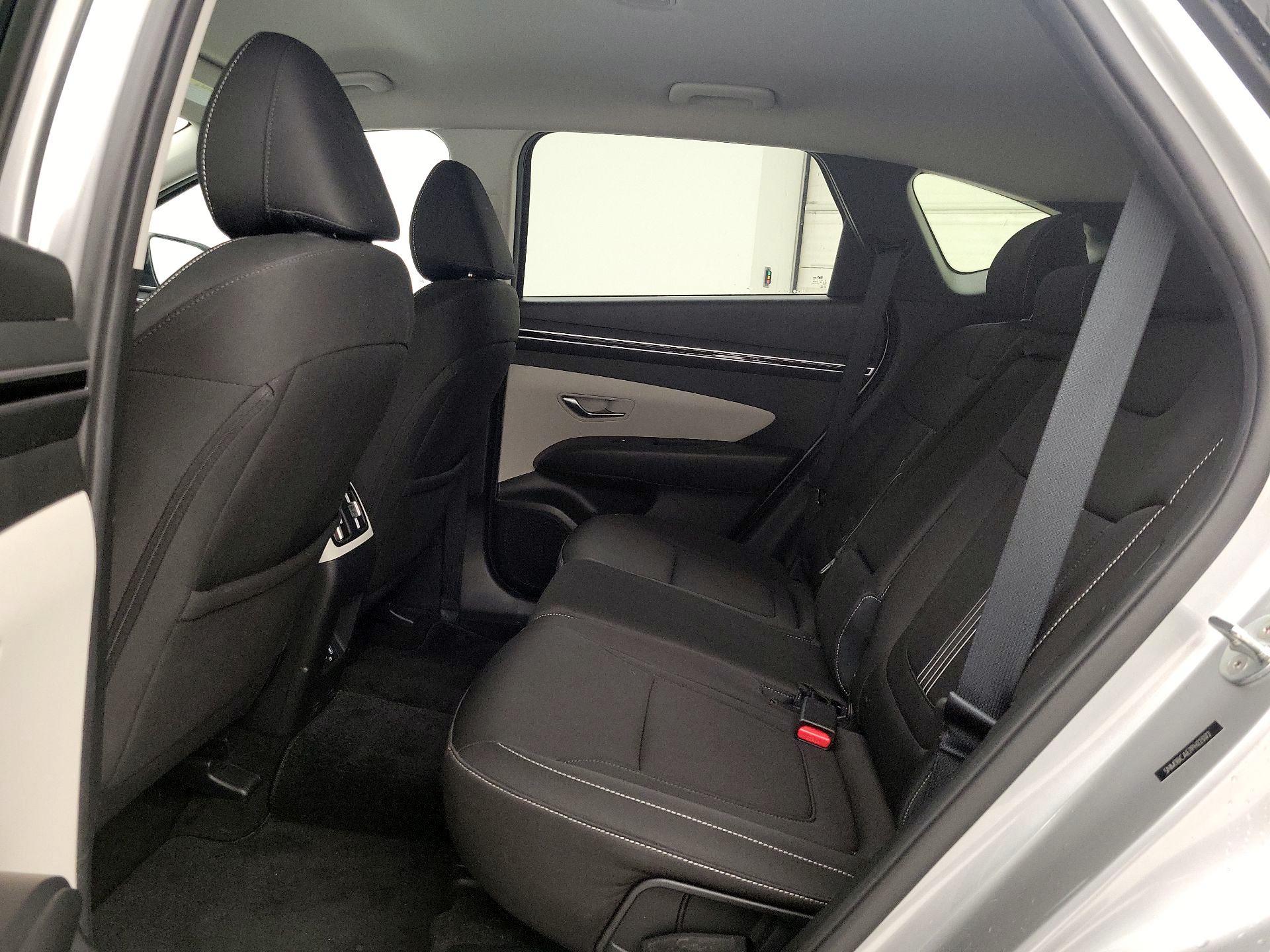 Thumbnail: 2023 Hyundai Tucson - 19