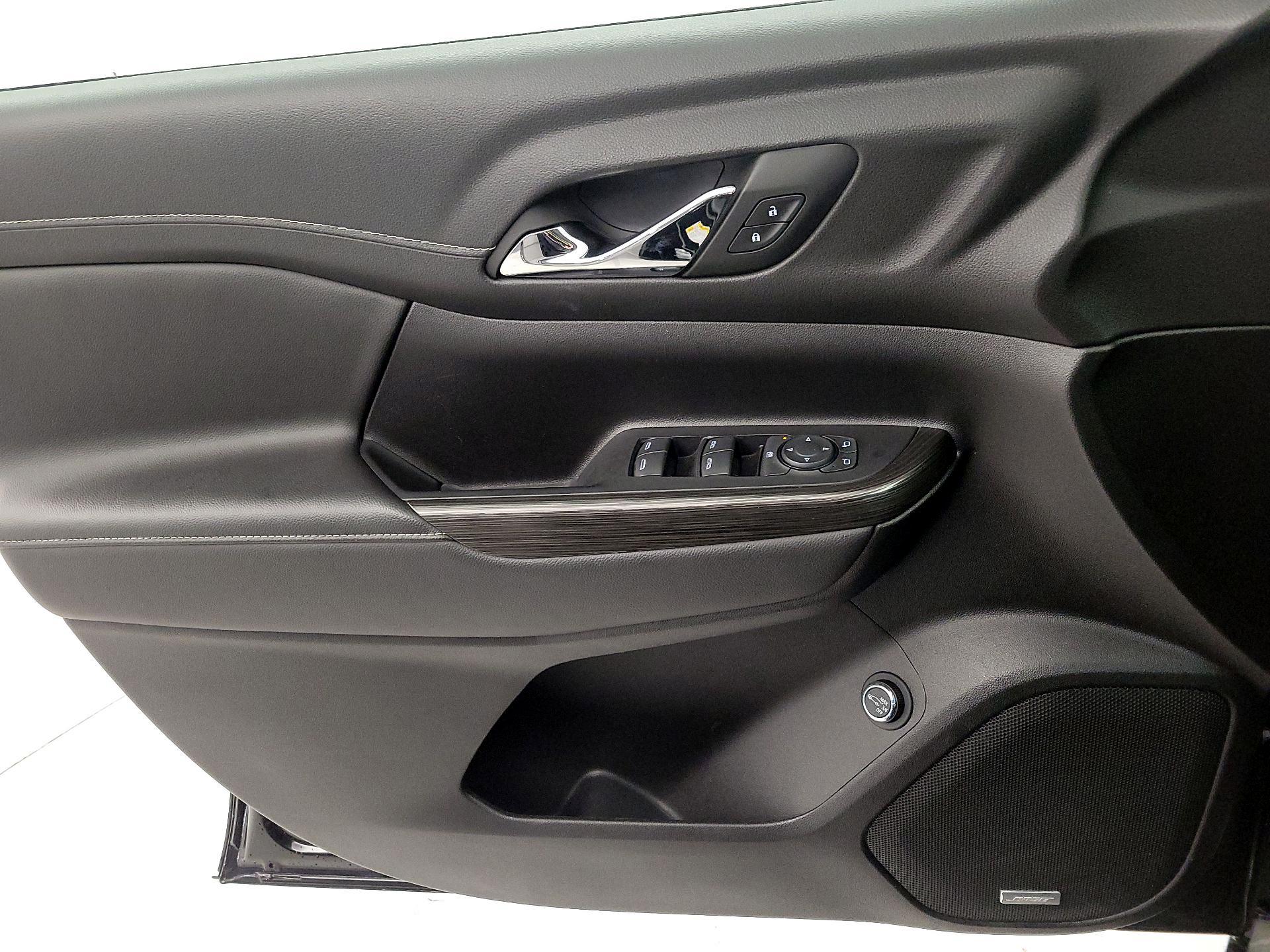 Thumbnail: 2023 GMC Acadia - 12