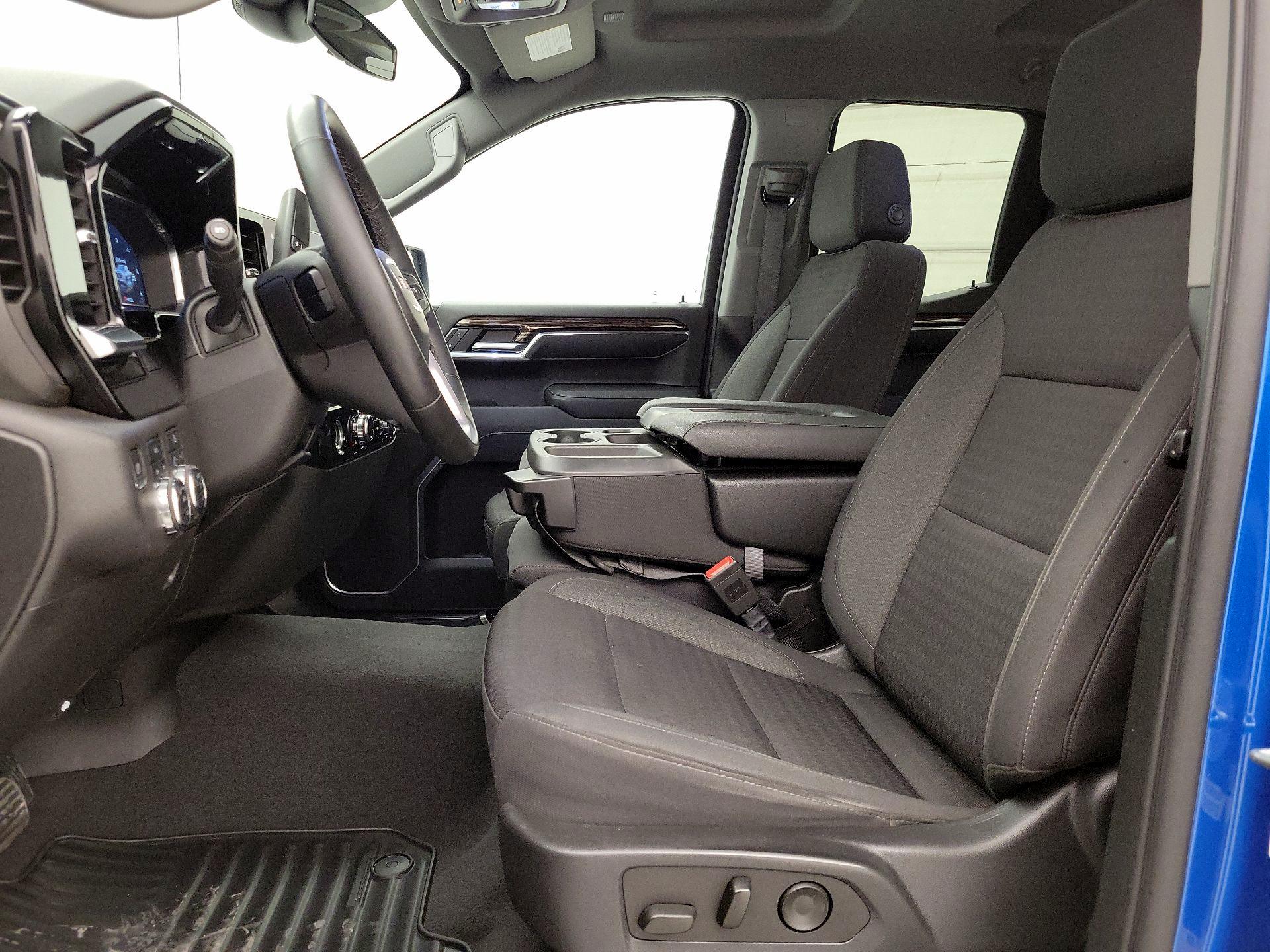 Thumbnail: 2023 GMC Sierra 1500 - 11