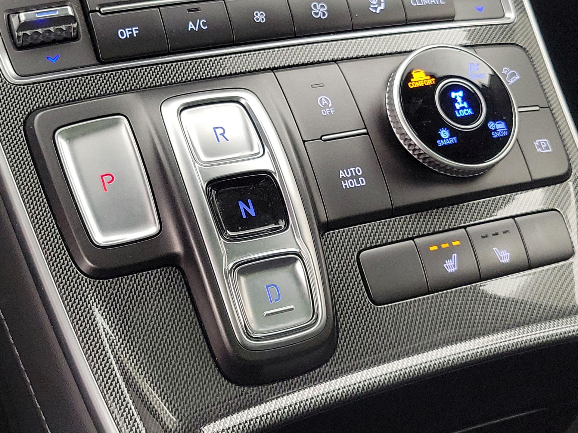 Thumbnail: 2023 Hyundai Santa Fe - 18