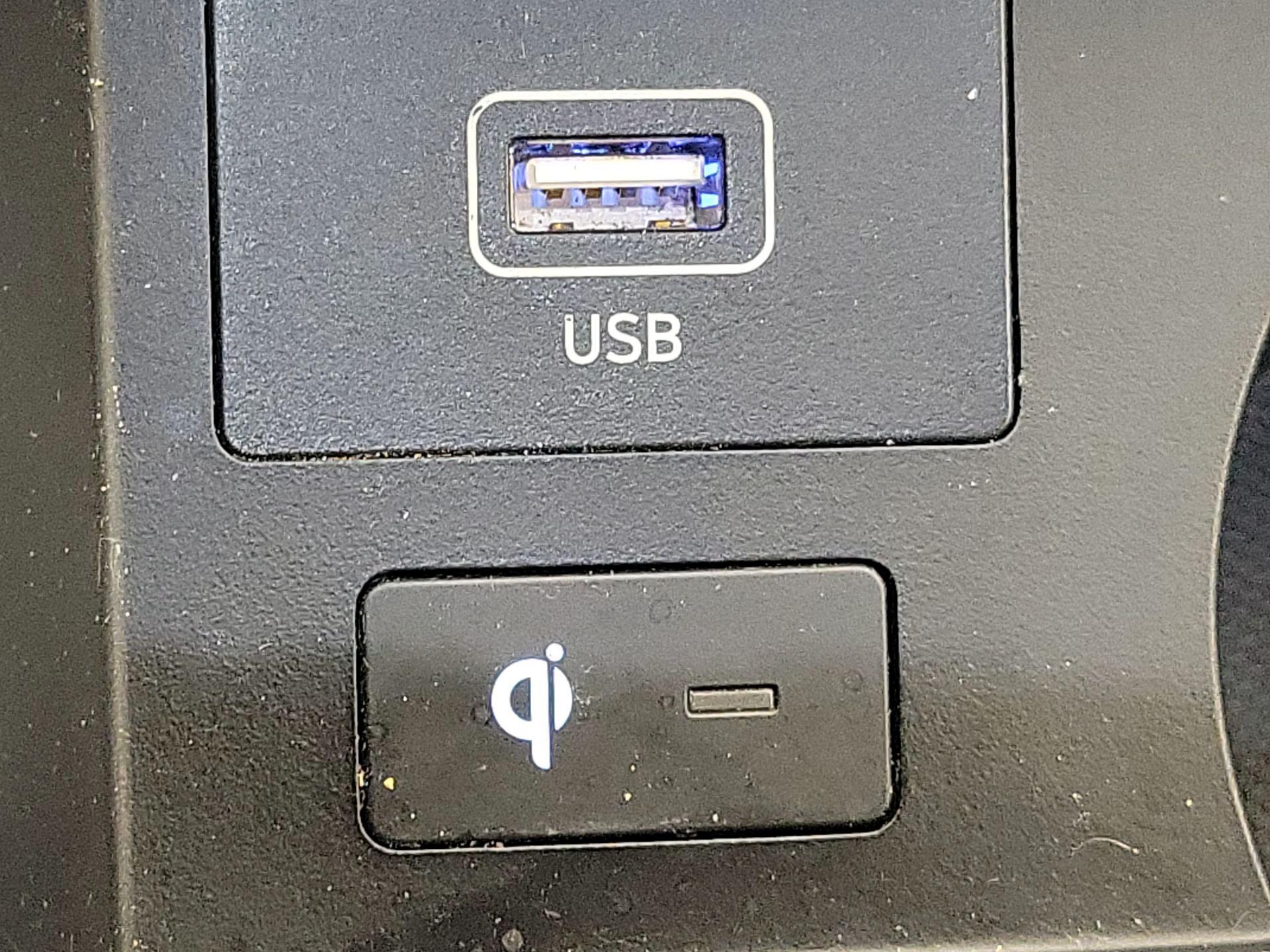 Thumbnail: 2023 Hyundai Santa Fe - 19