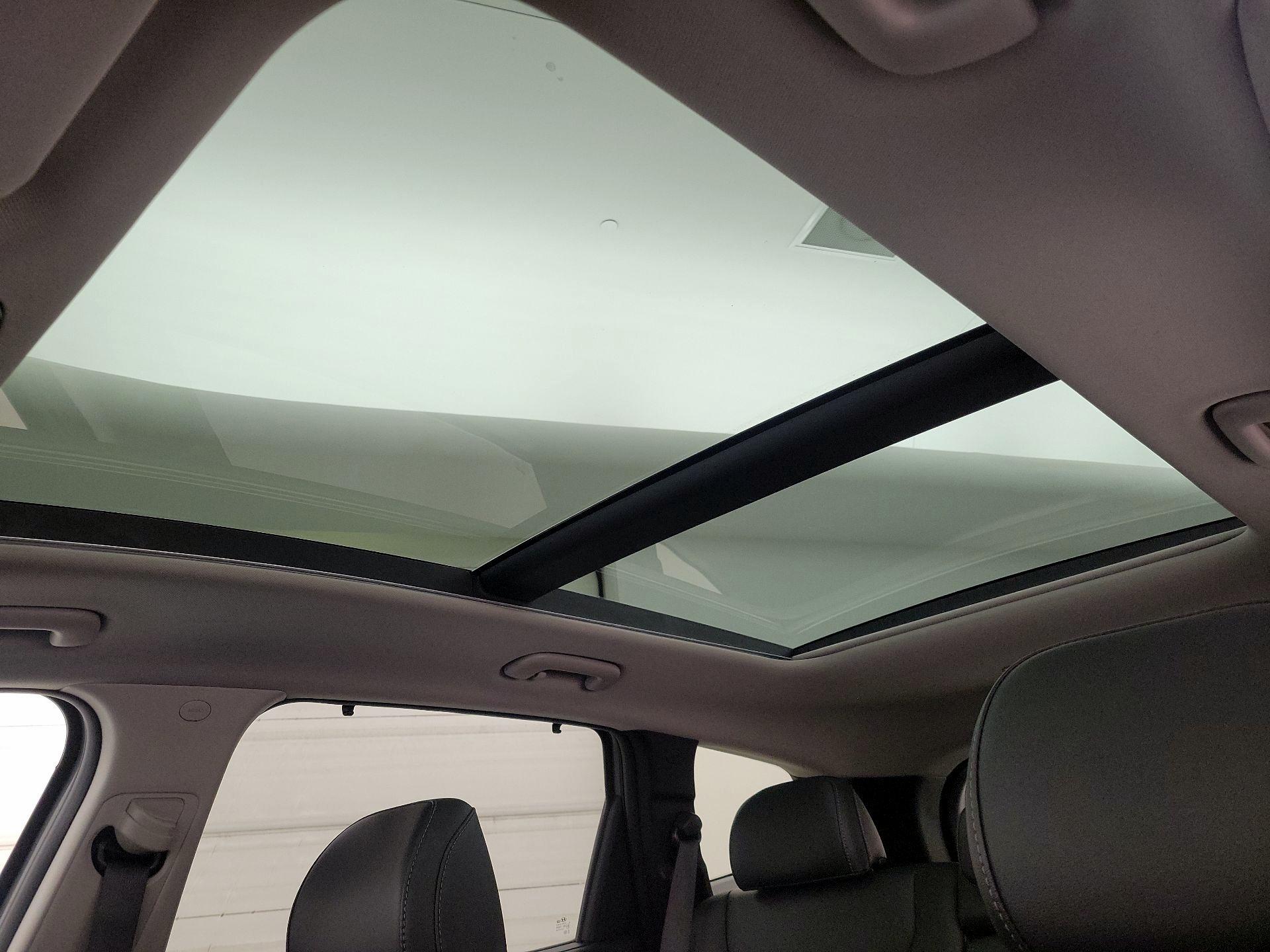 Thumbnail: 2023 Hyundai Santa Fe - 20