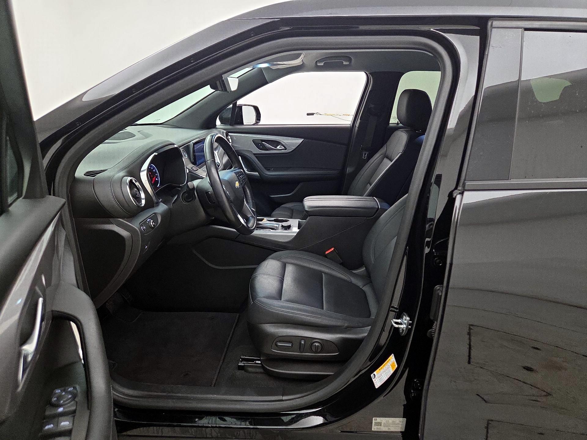 Thumbnail: 2022 Chevrolet Blazer - 11