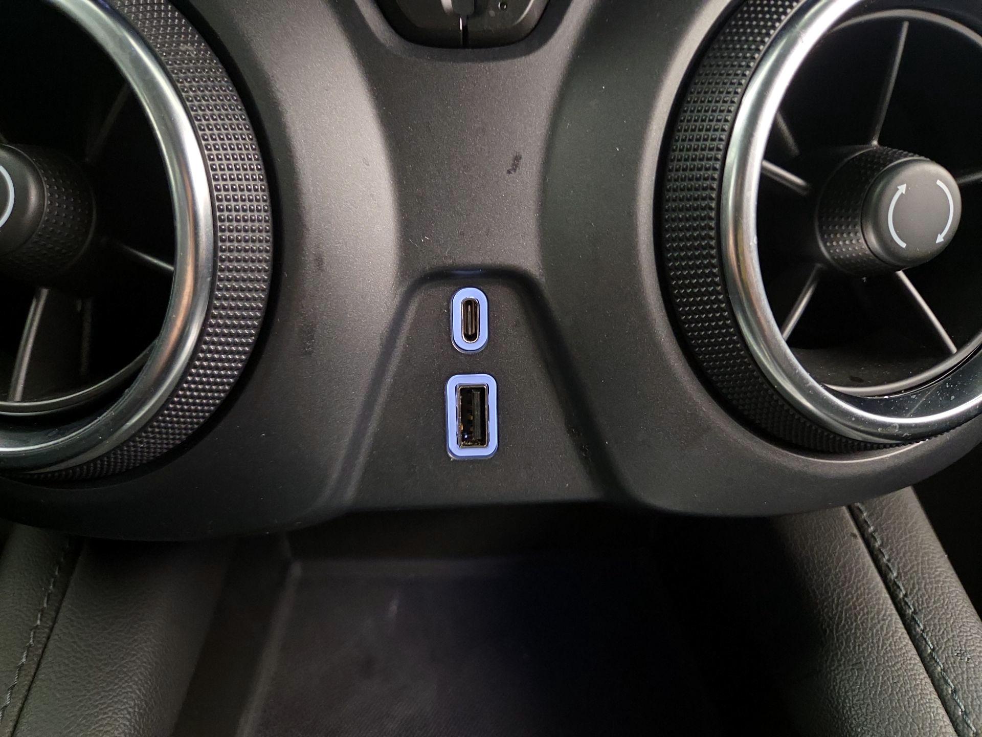 Thumbnail: 2022 Chevrolet Blazer - 19