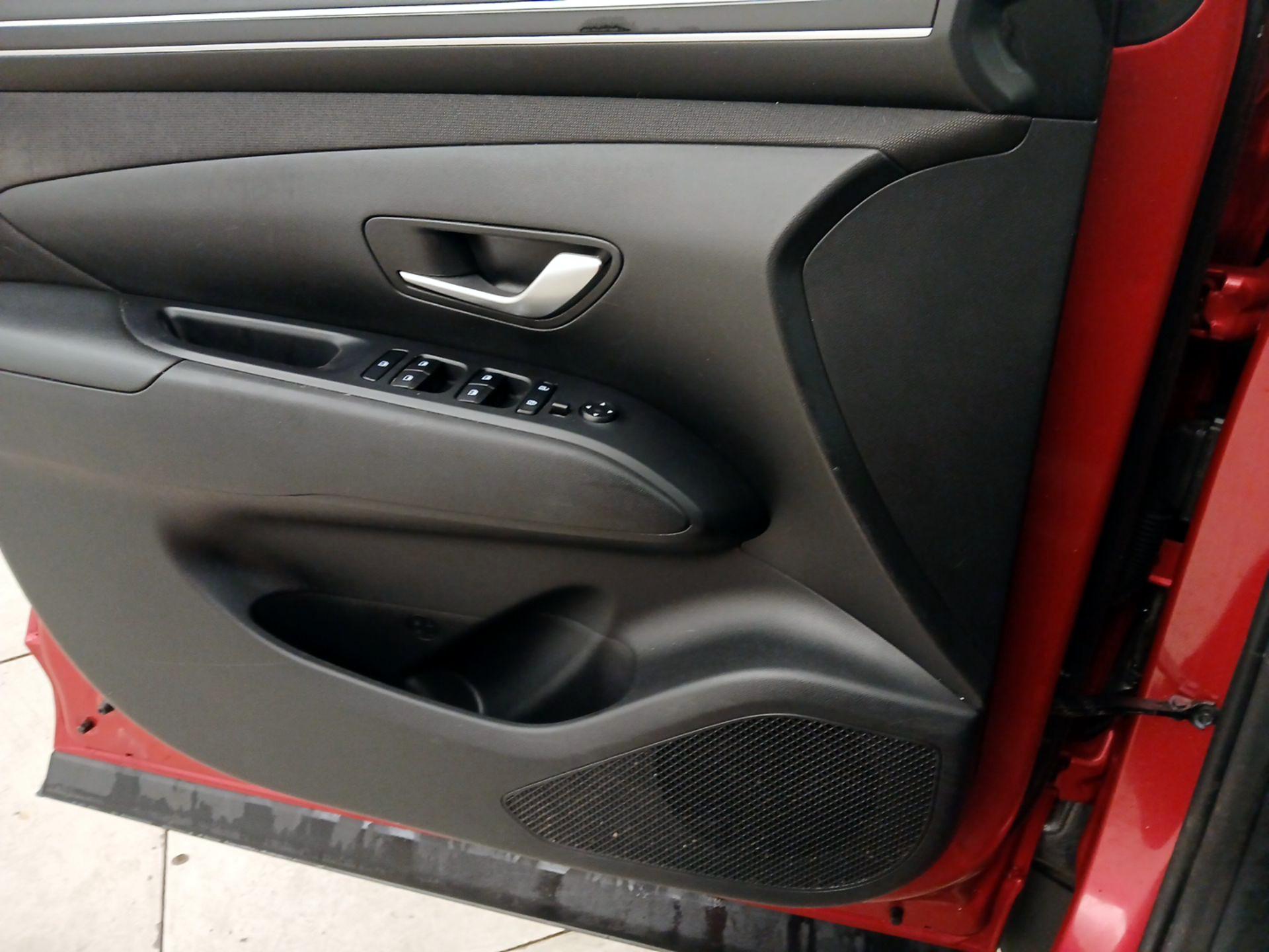 Thumbnail: 2023 Hyundai Tucson - 12