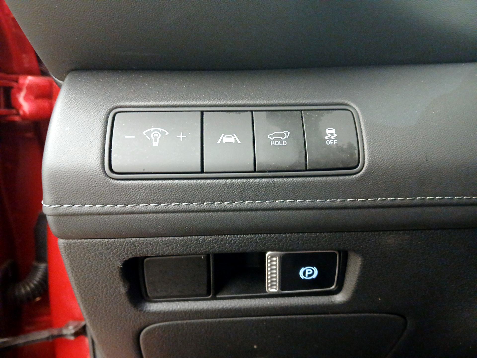 Thumbnail: 2023 Hyundai Santa Fe - 13