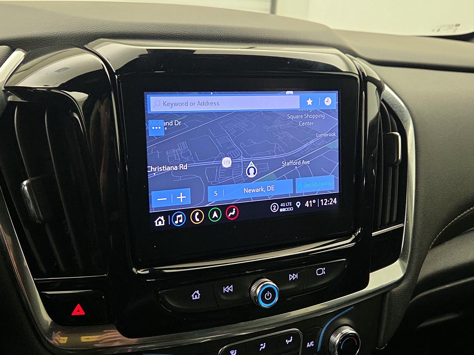 Thumbnail: 2023 Chevrolet Traverse - 14