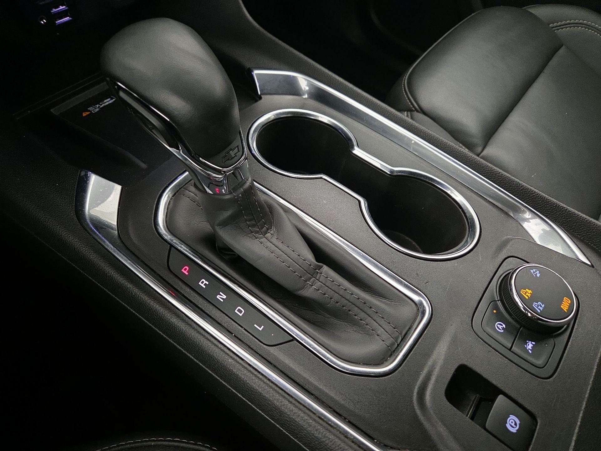 Thumbnail: 2023 Chevrolet Traverse - 18