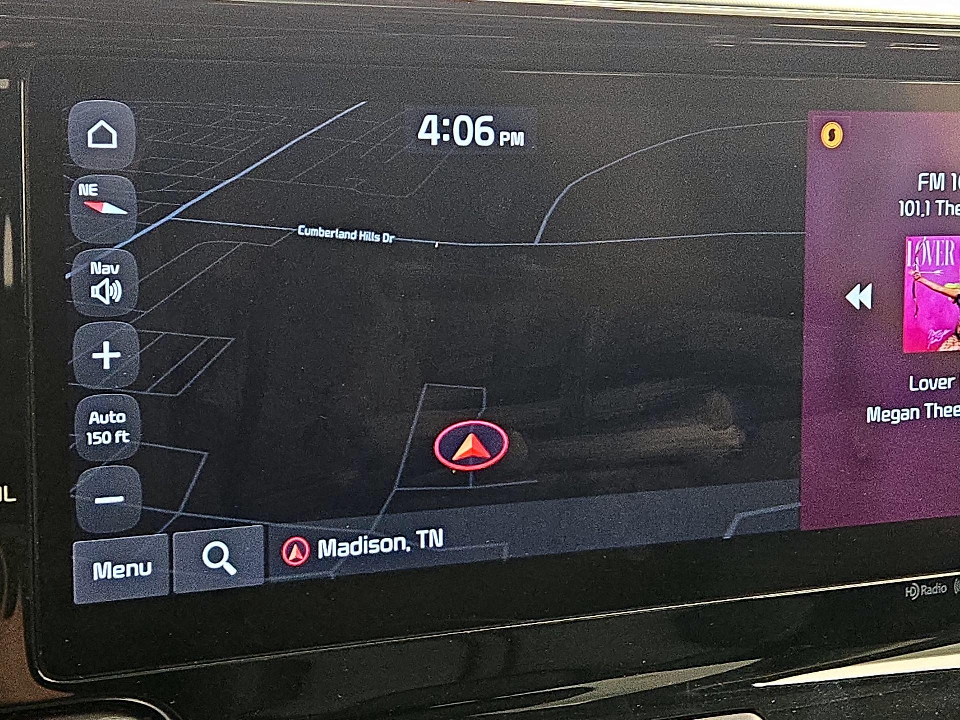 Thumbnail: 2023 Kia Sorento - 14