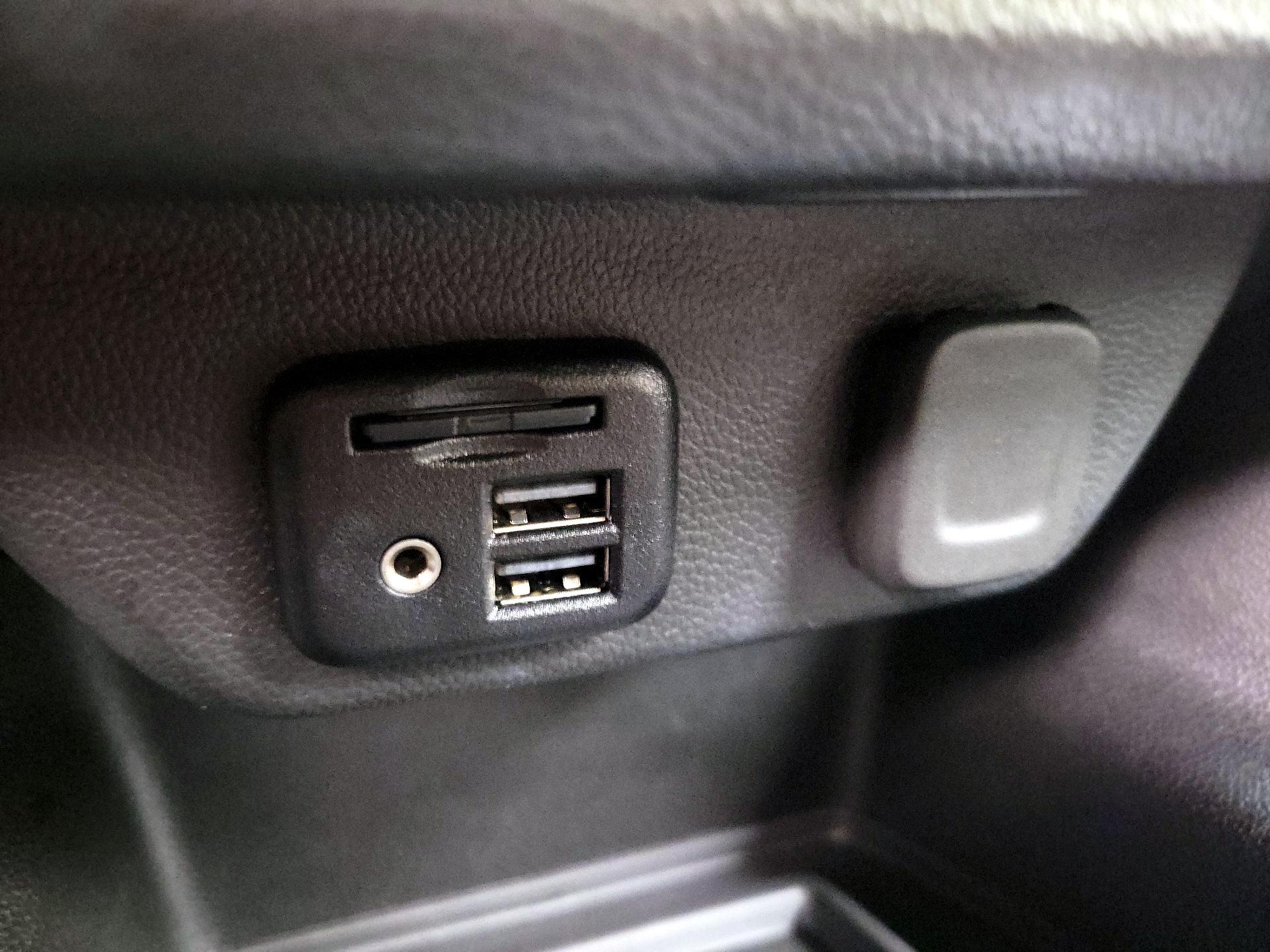 Thumbnail: 2023 Chevrolet Traverse - 19