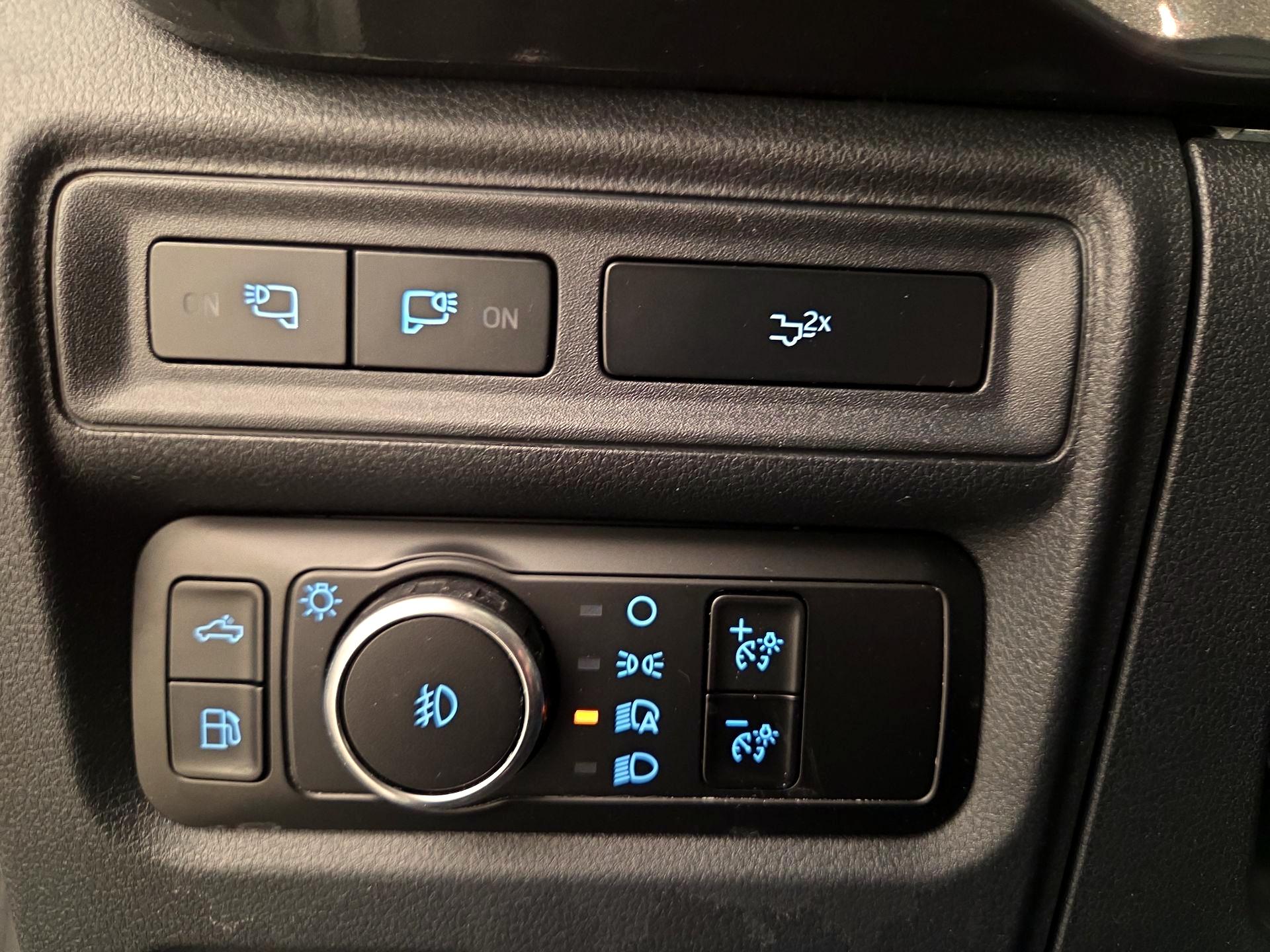 Thumbnail: 2023 Ford F-150 - 13