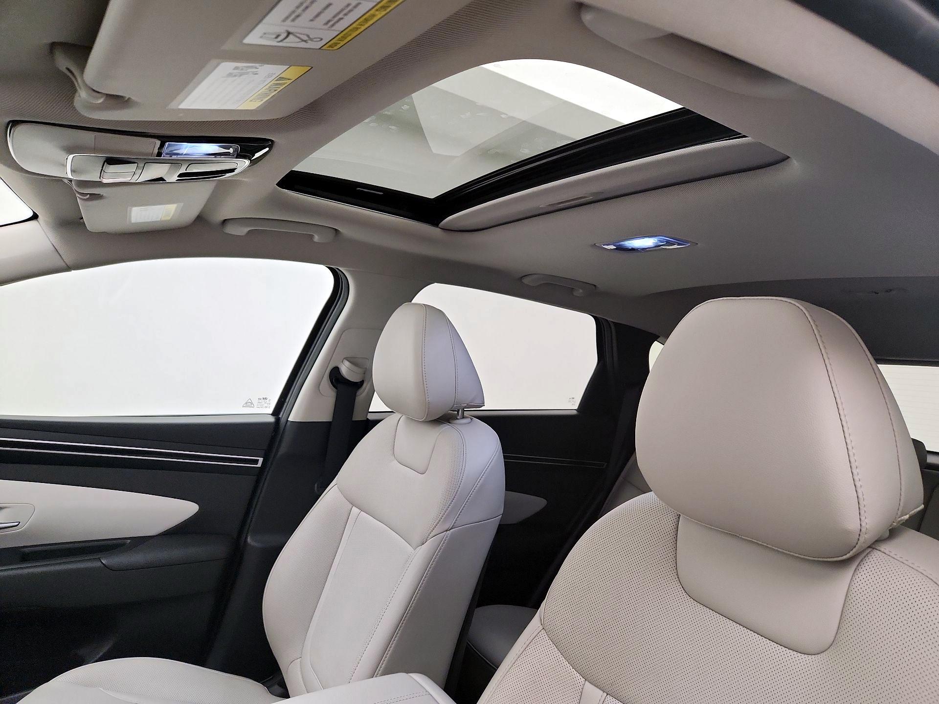 Thumbnail: 2023 Hyundai Tucson - 19