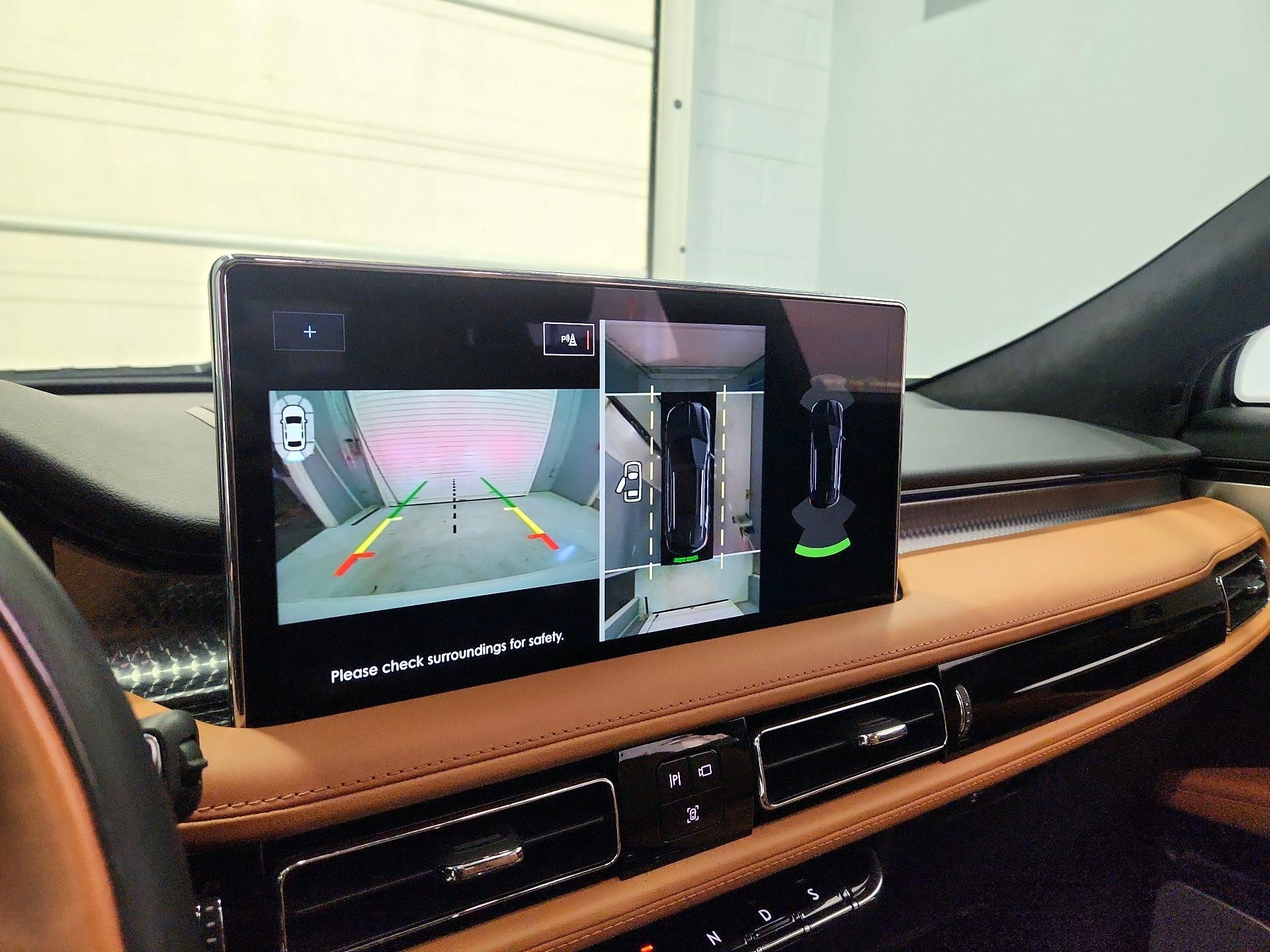 Thumbnail: 2022 Lincoln Nautilus - 15