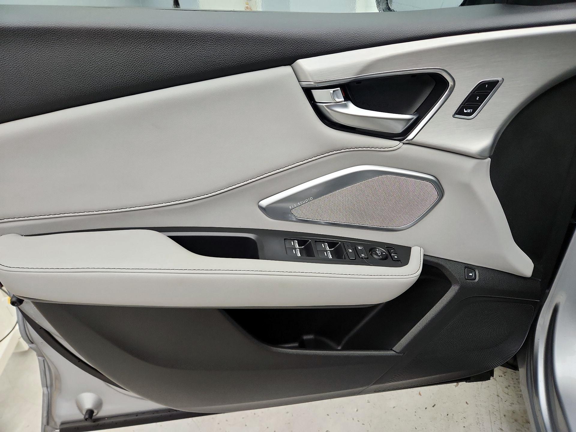 Thumbnail: 2023 Acura RDX - 12