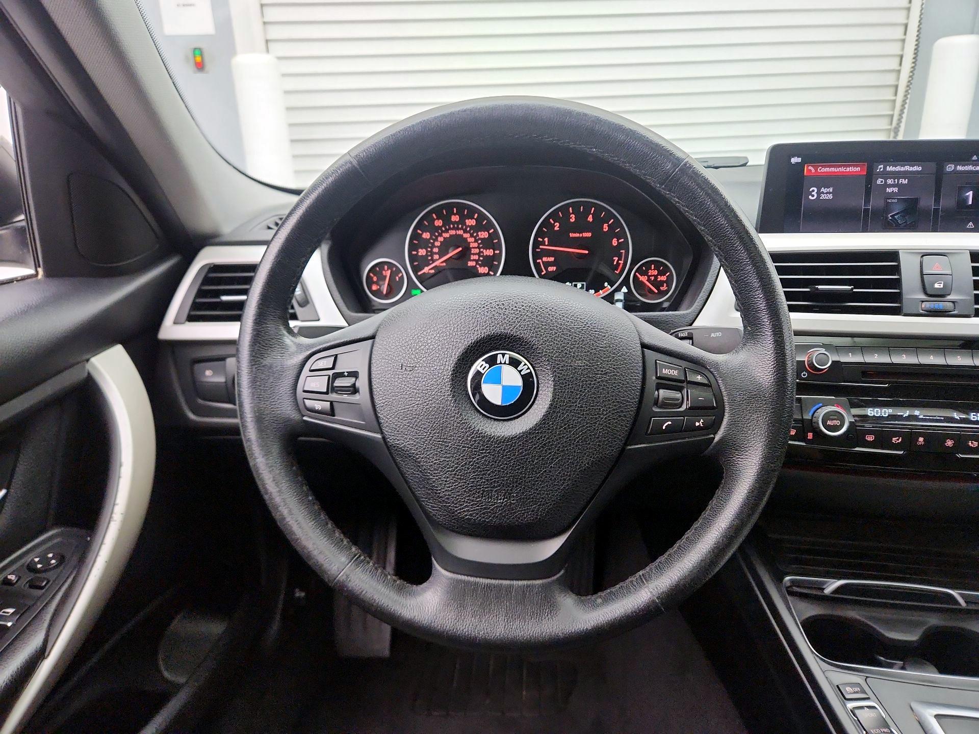 Thumbnail: 2018 BMW 3 Series - 10