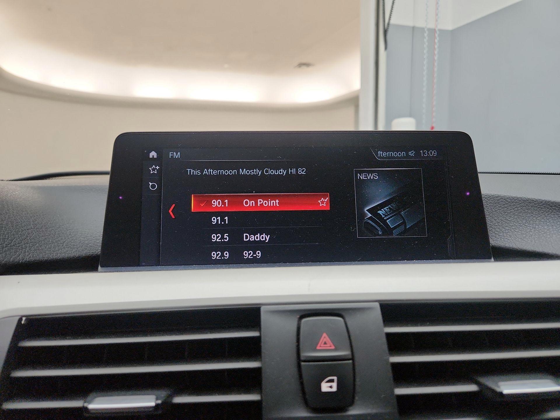 Thumbnail: 2018 BMW 3 Series - 16