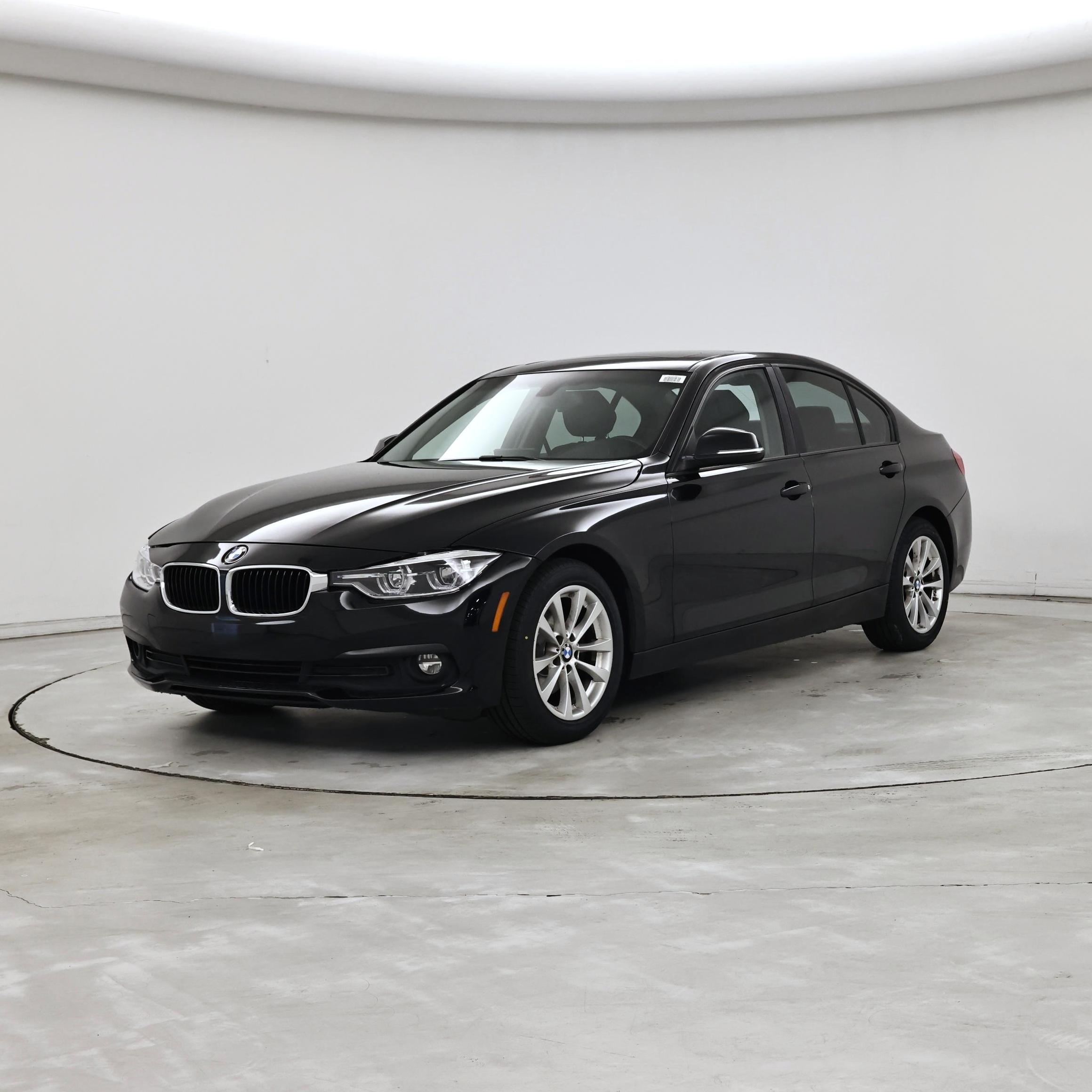 Thumbnail: 2018 BMW 3 Series - 4