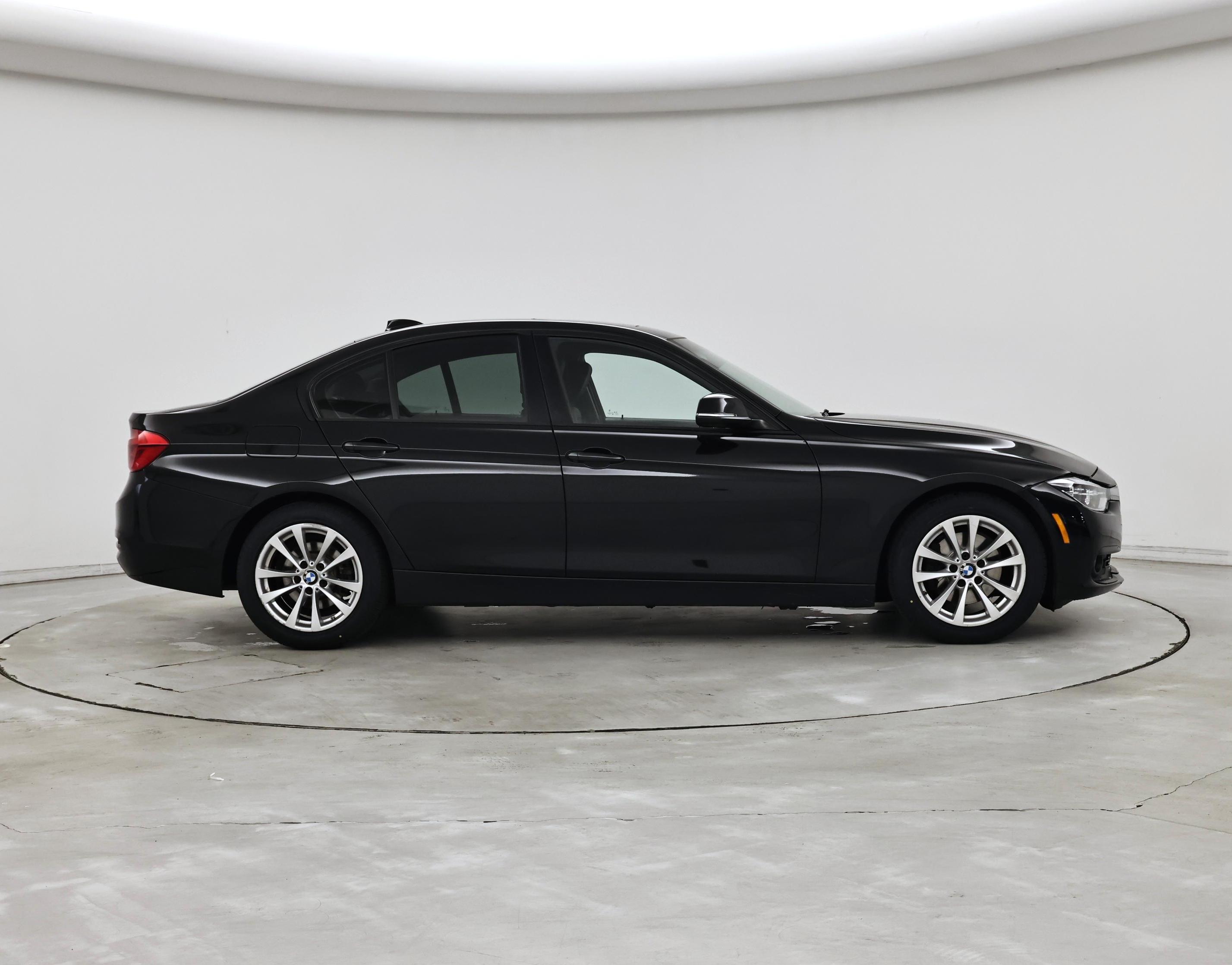 Thumbnail: 2018 BMW 3 Series - 7