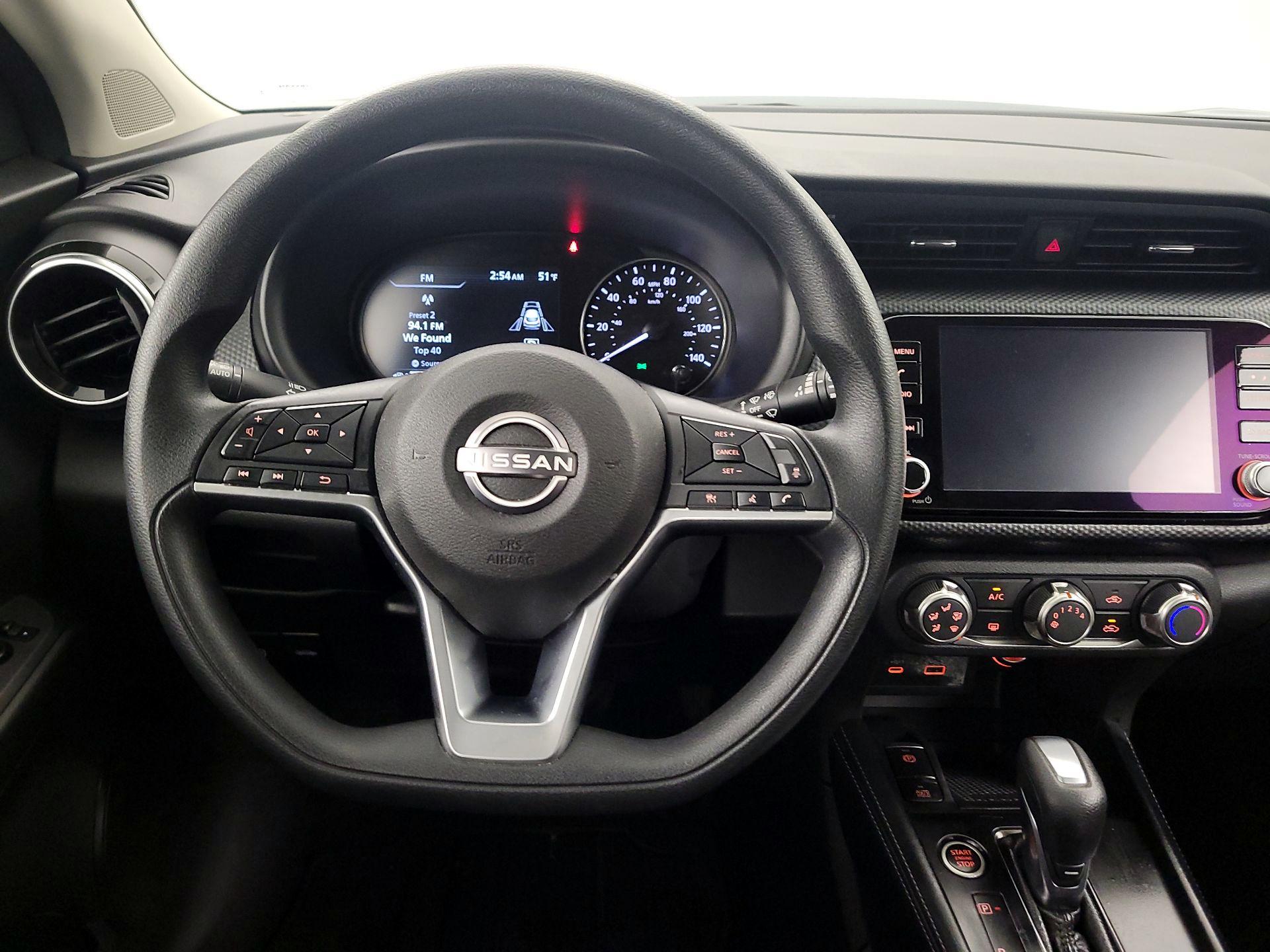 Thumbnail: 2023 Nissan Kicks - 10