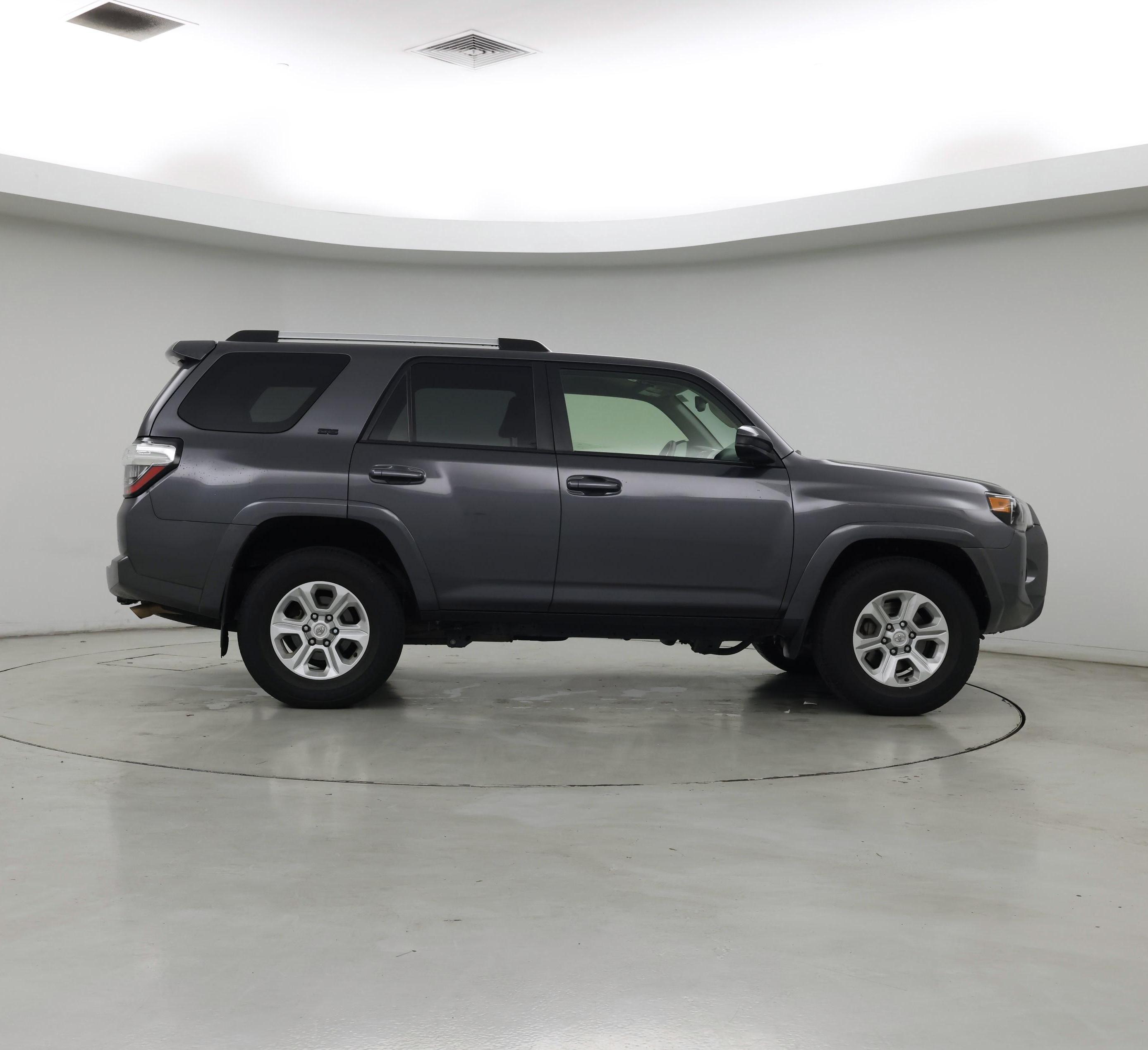 Thumbnail: 2023 Toyota 4Runner - 7