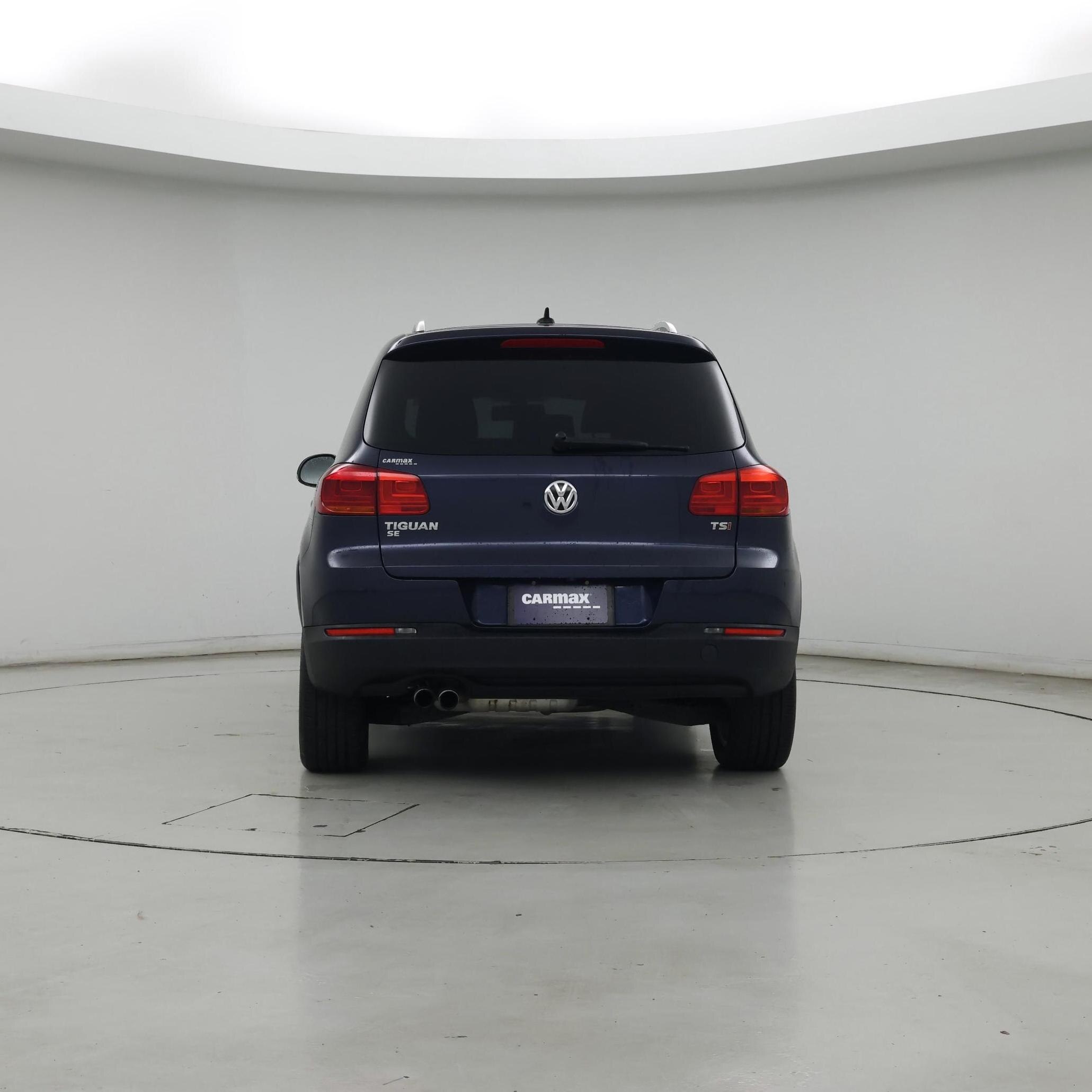 Thumbnail: 2016 Volkswagen Tiguan - 6