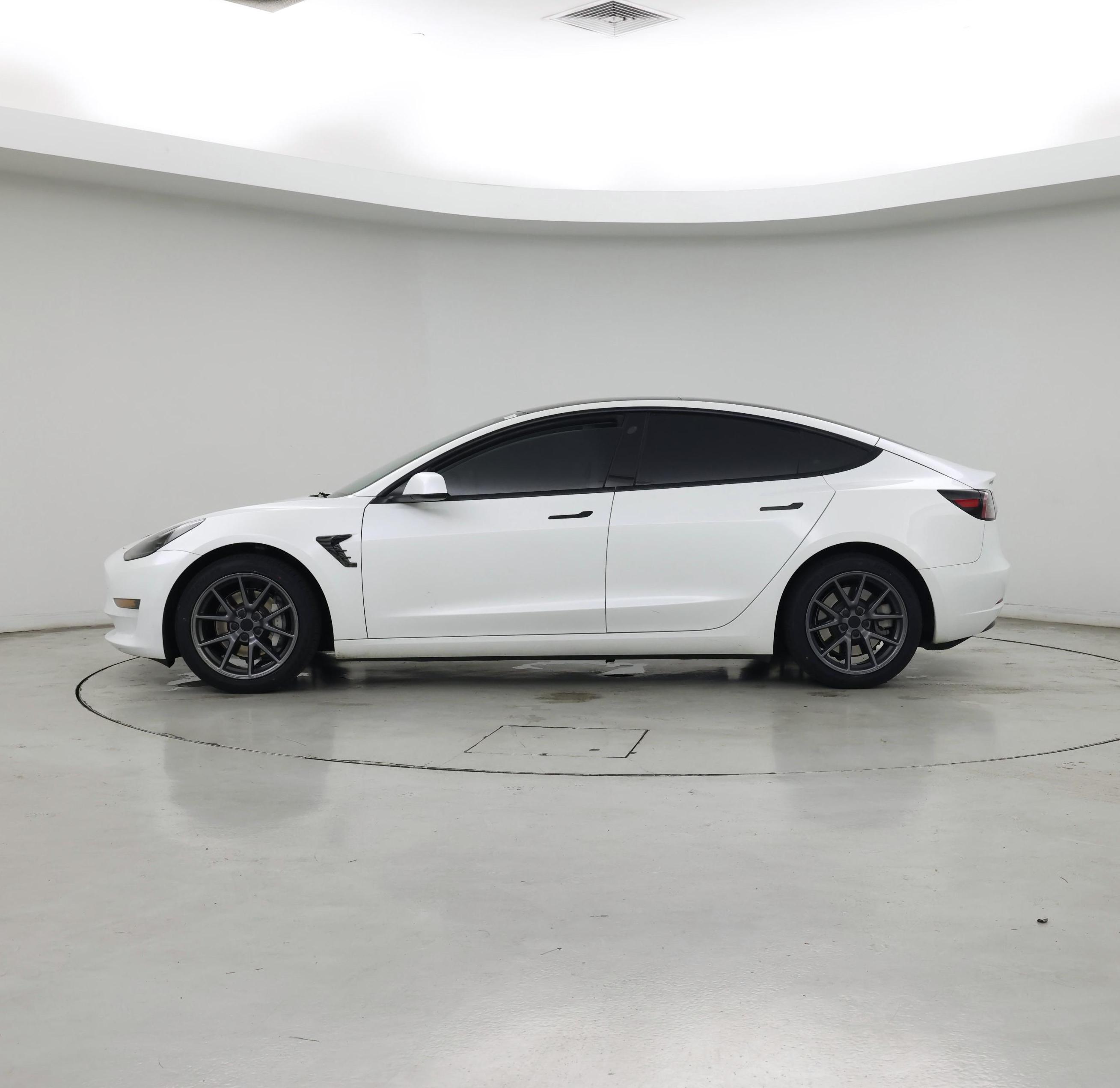 Thumbnail: 2023 Tesla Model 3 - 3