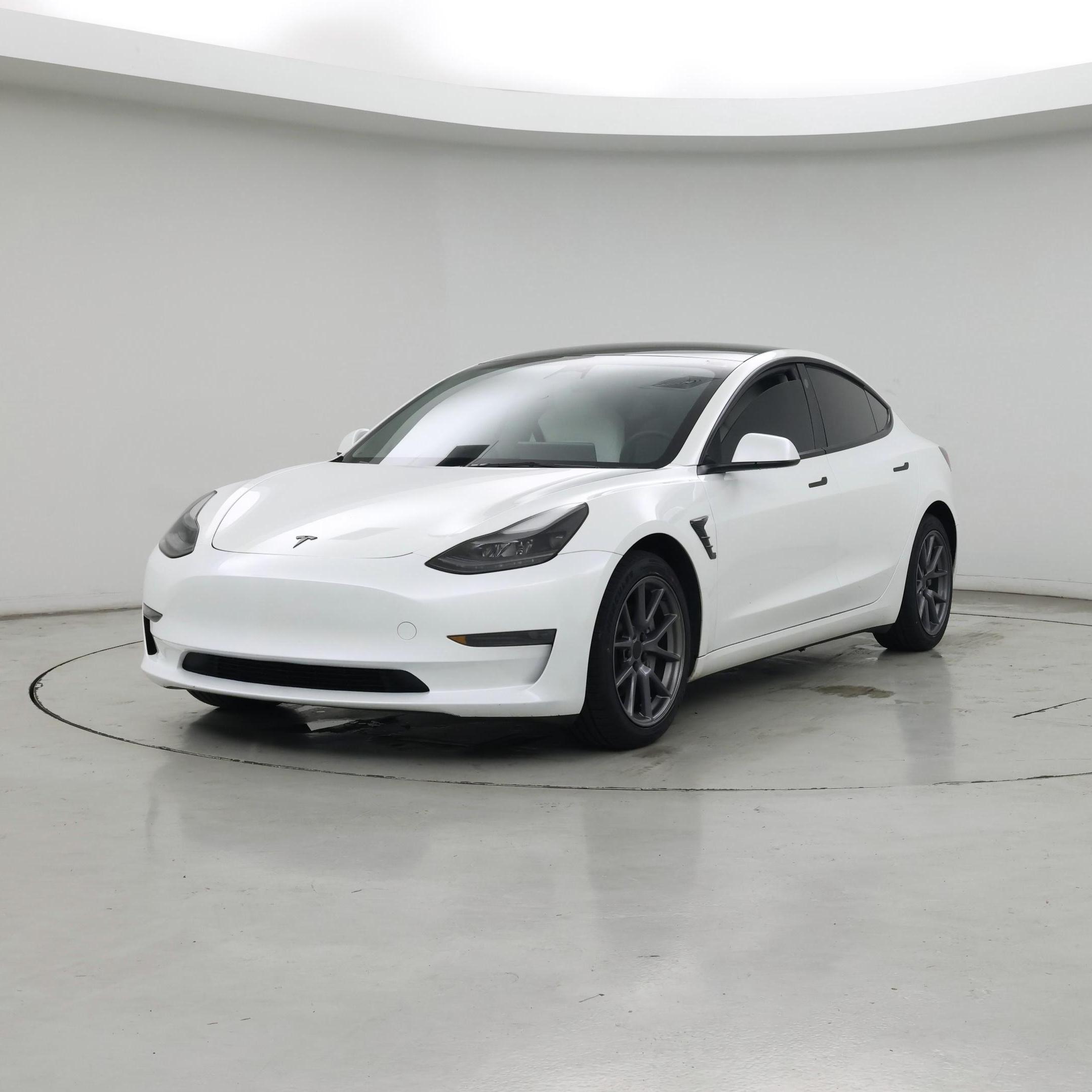 Thumbnail: 2023 Tesla Model 3 - 4
