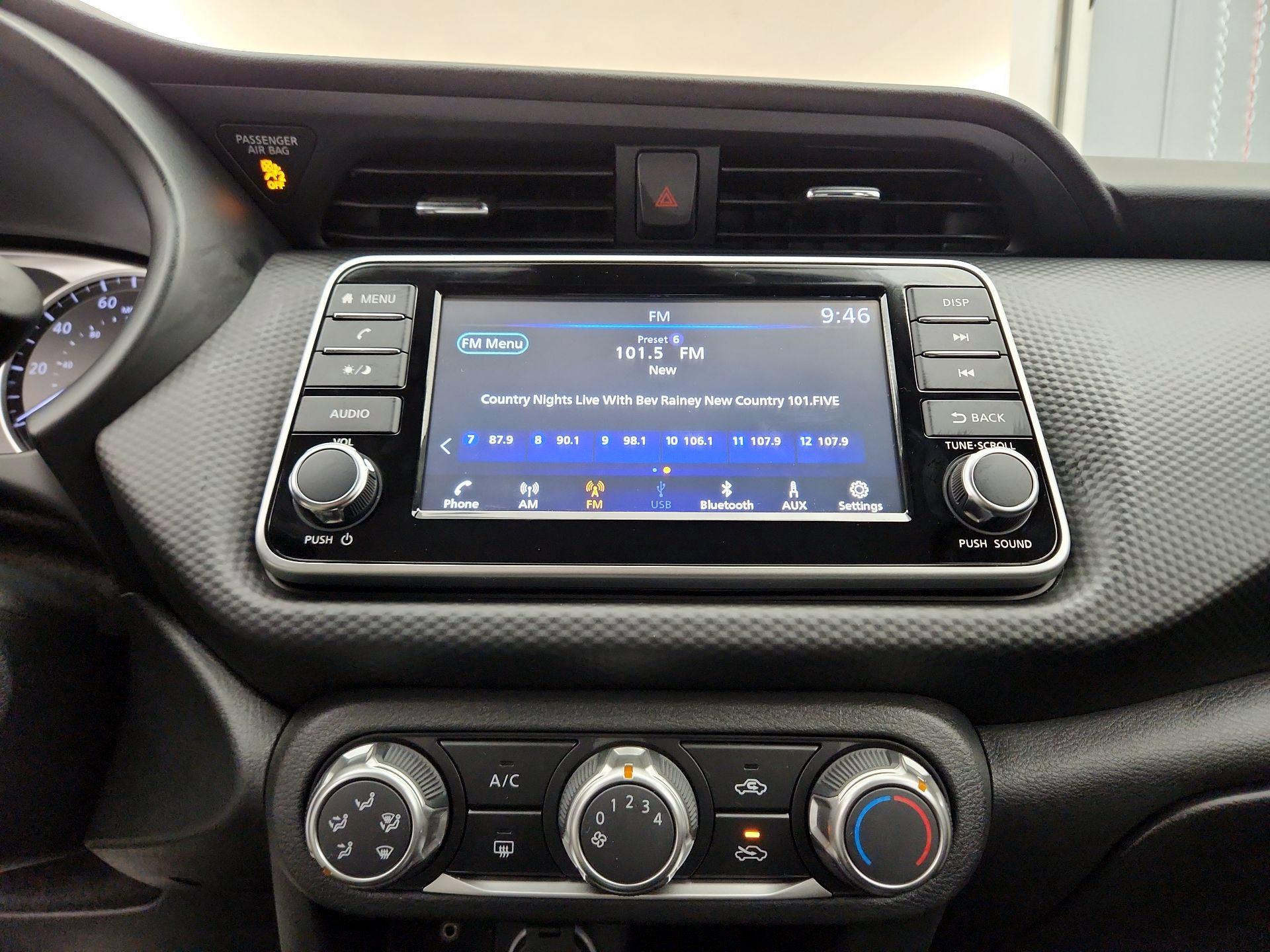 Thumbnail: 2025 Nissan Kicks - 15