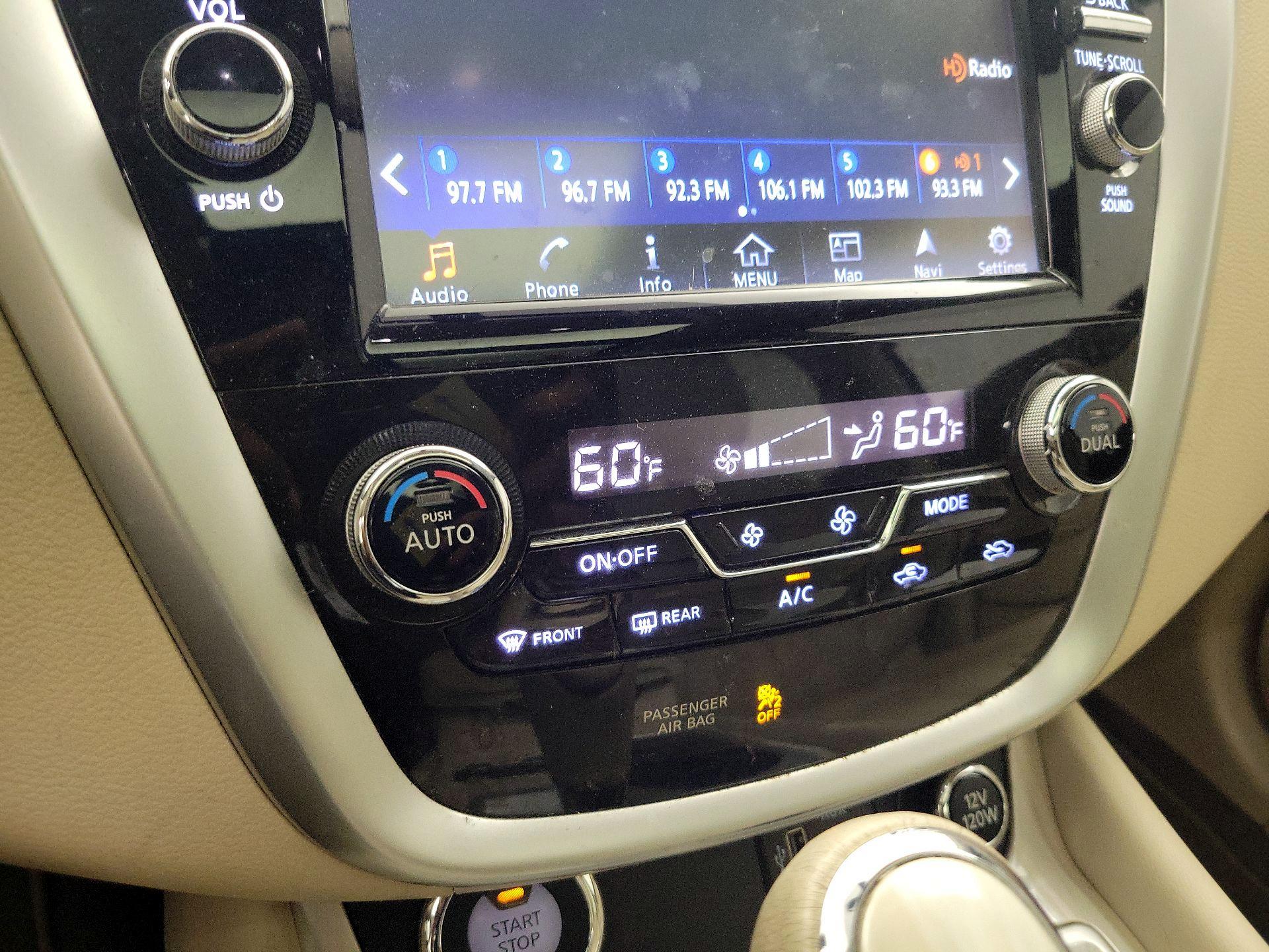 Thumbnail: 2018 Nissan Murano - 17